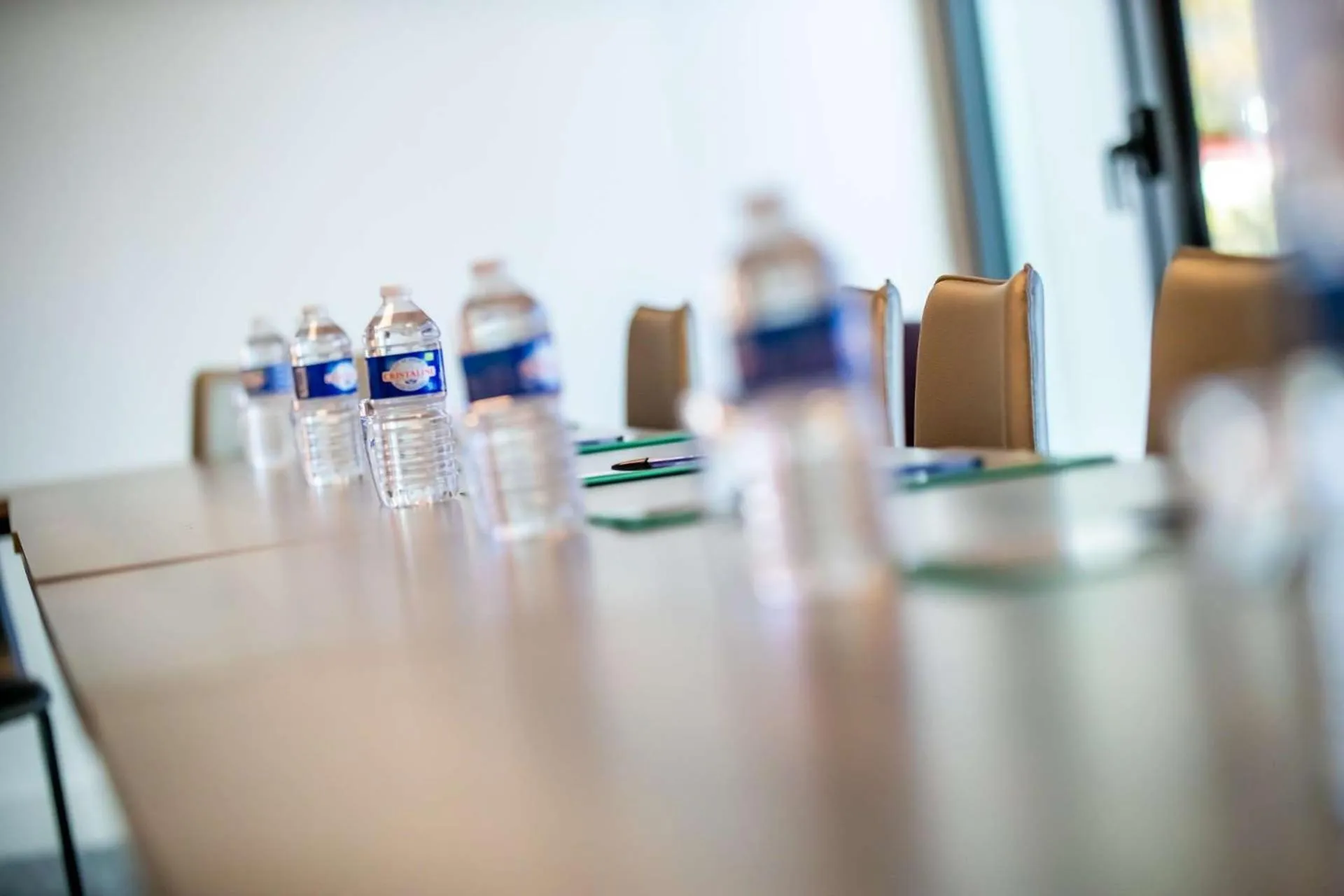 Meeting/conference room in Brit Hotel Eden SPA Honfleur