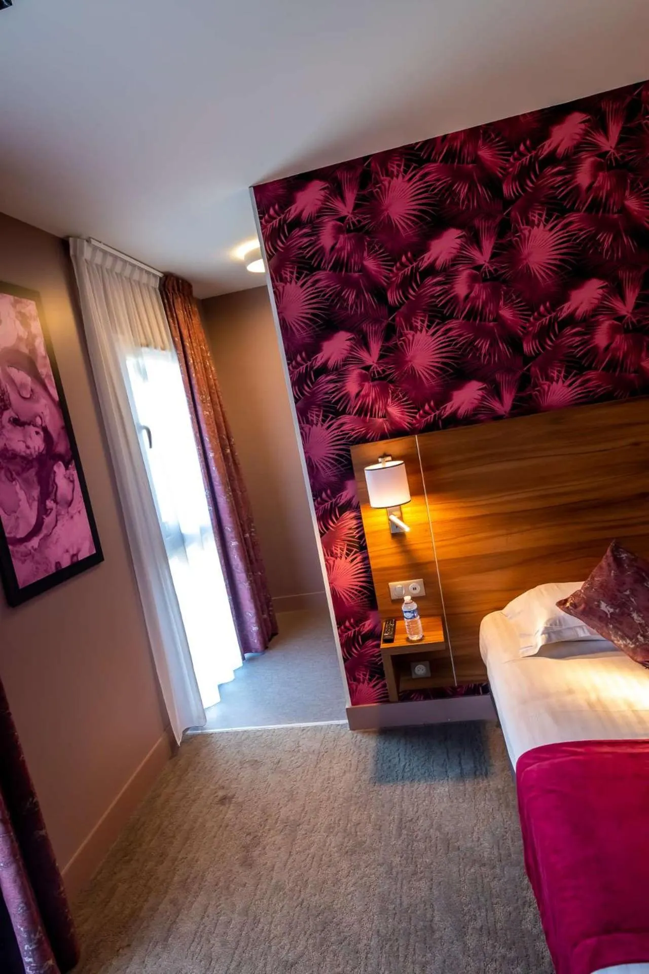 Bedroom, Bed in Brit Hotel Eden SPA Honfleur