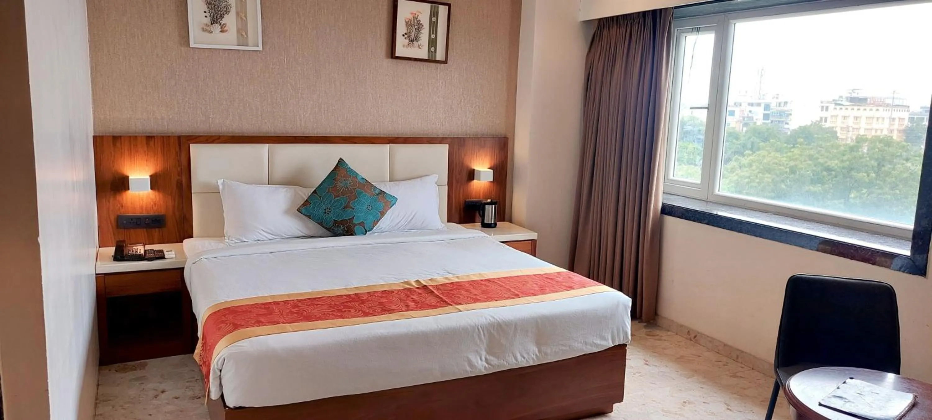 Bed in Hotel The Grand Chittor, Chittorgarh