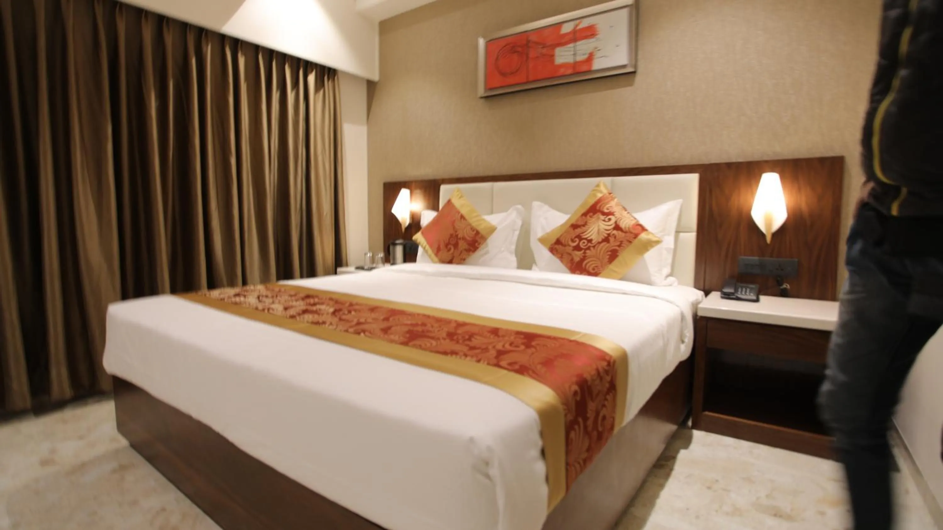 Bed in Hotel The Grand Chittor, Chittorgarh
