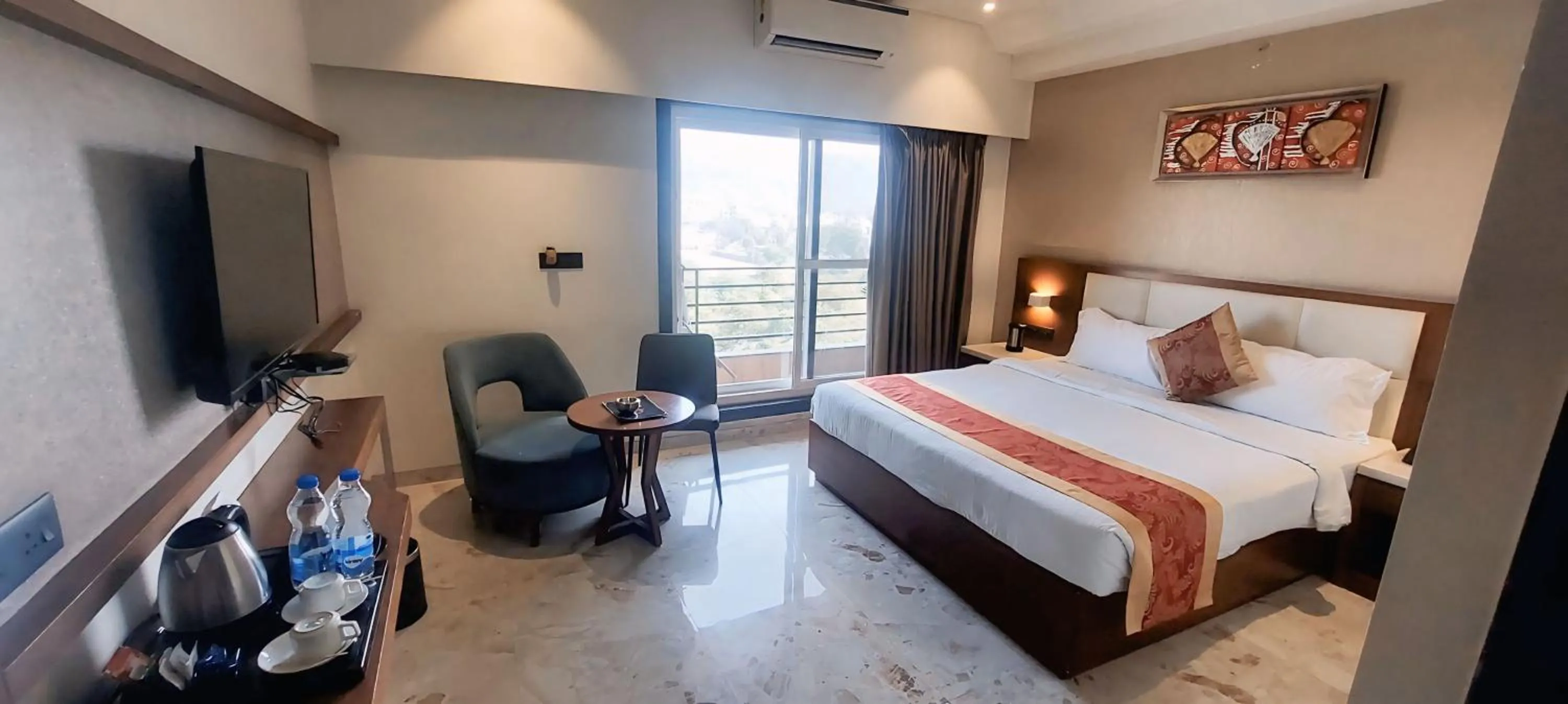Bed in Hotel The Grand Chittor, Chittorgarh