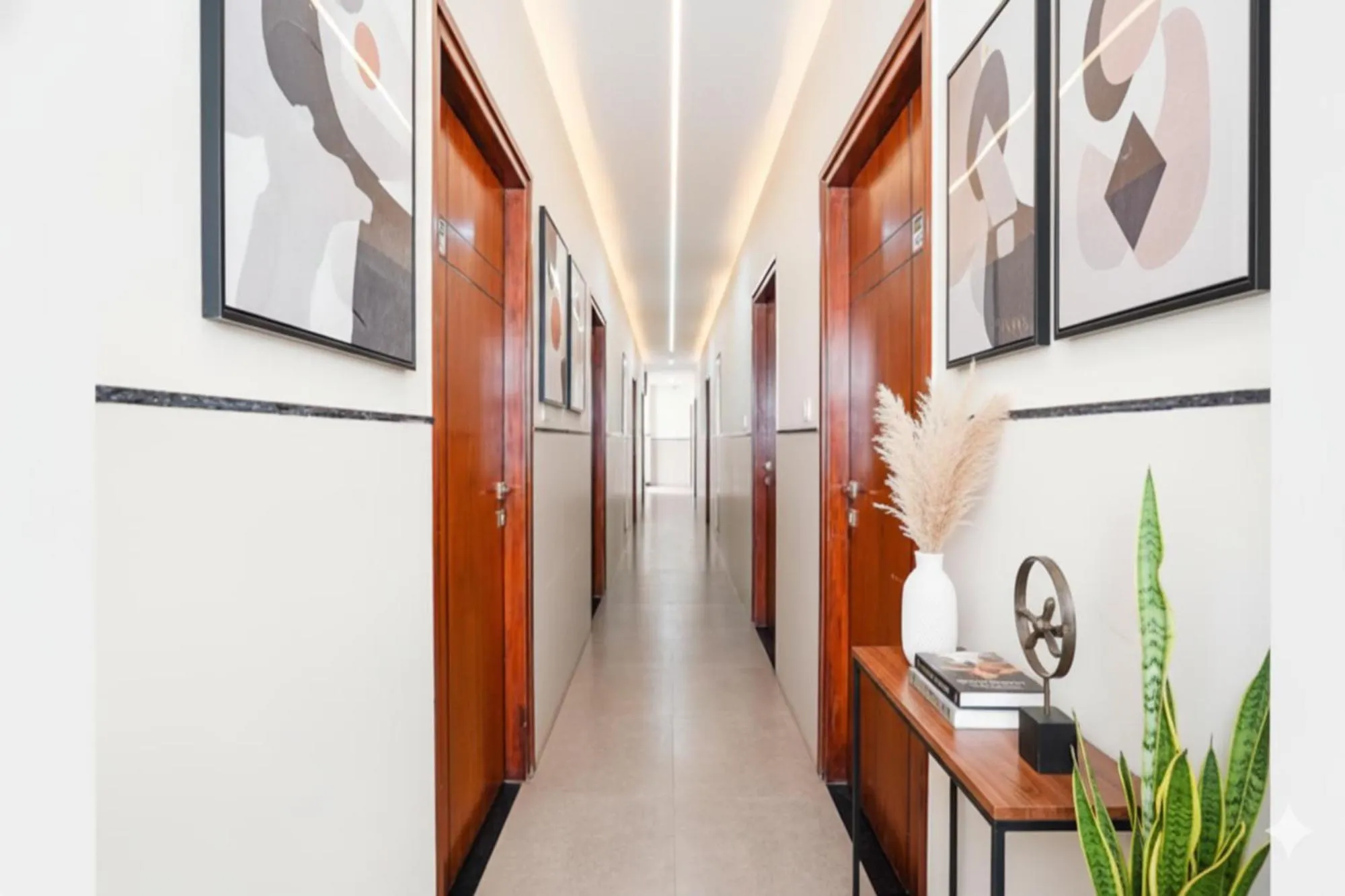 Lobby or reception in FabHotel Rove Inn & Suites - Nr Thammenahalli Village