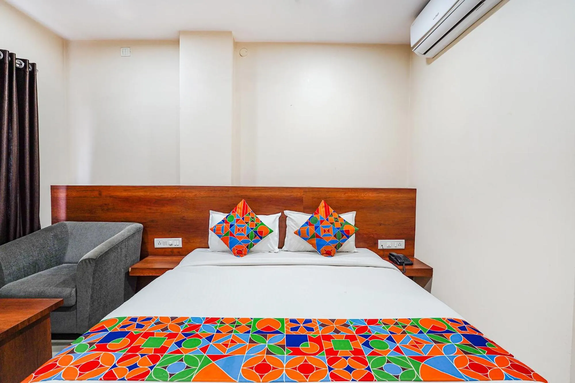 Bed in FabHotel Rove Inn & Suites - Nr Thammenahalli Village