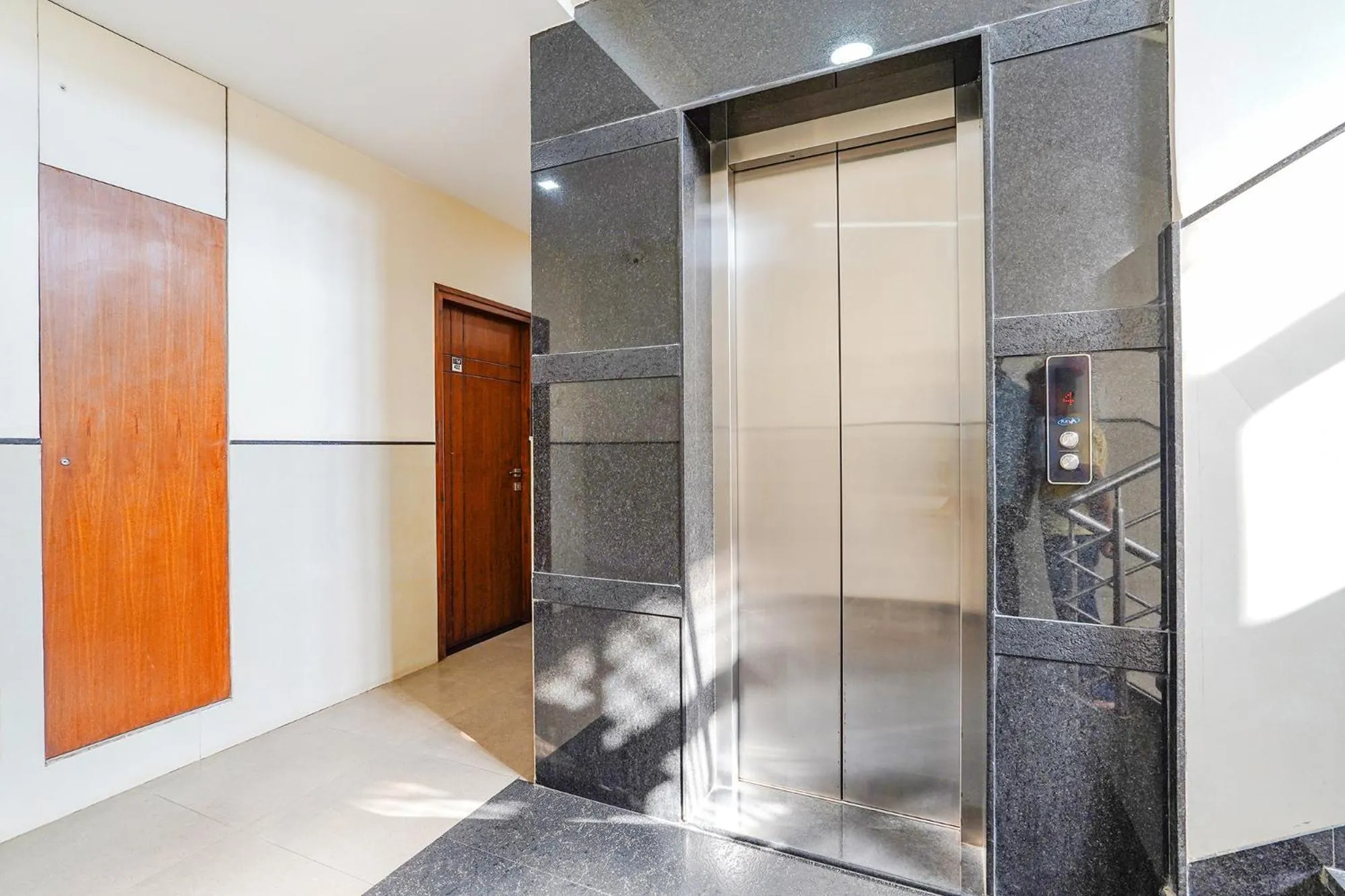 elevator in FabHotel Rove Inn & Suites - Nr Thammenahalli Village
