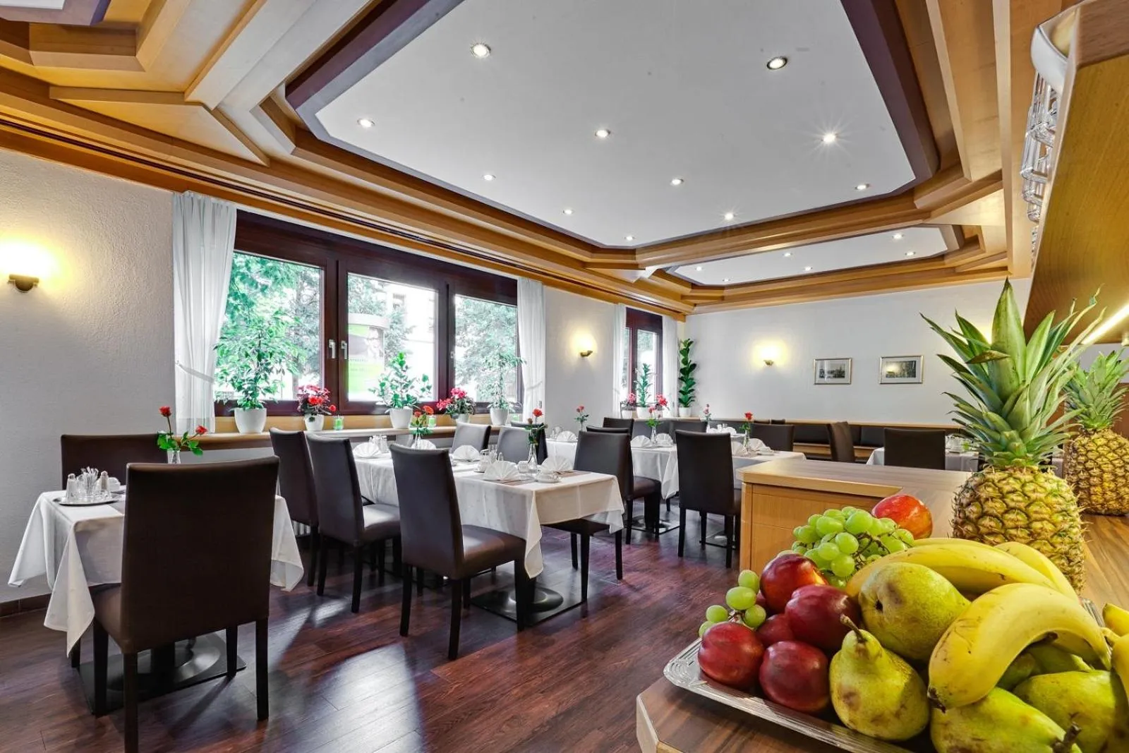 Restaurant/places to eat in Hotel am Feuersee