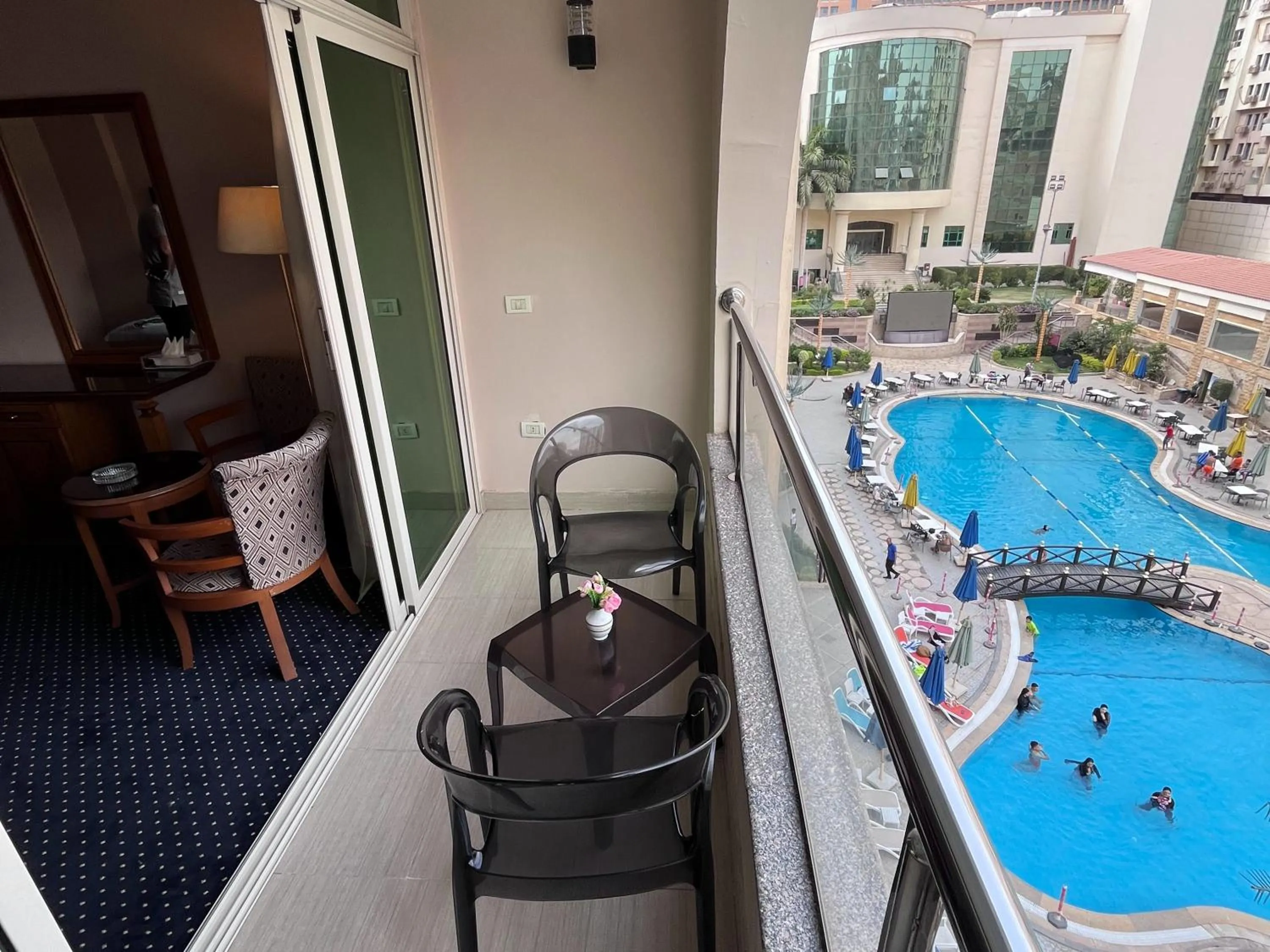 Paradise Home City Stars