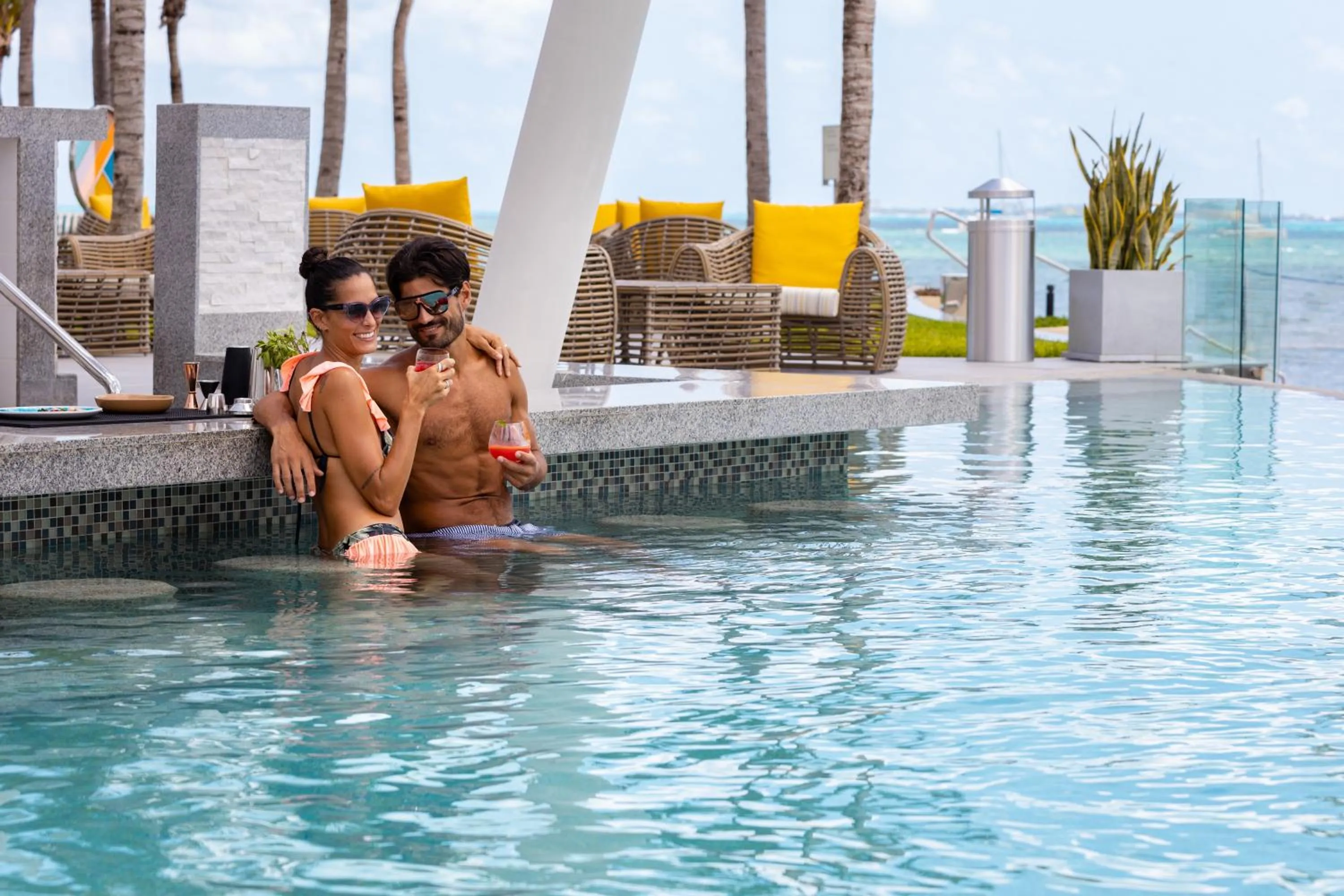 Swimming pool in Garza Blanca Resort & Spa Cancun