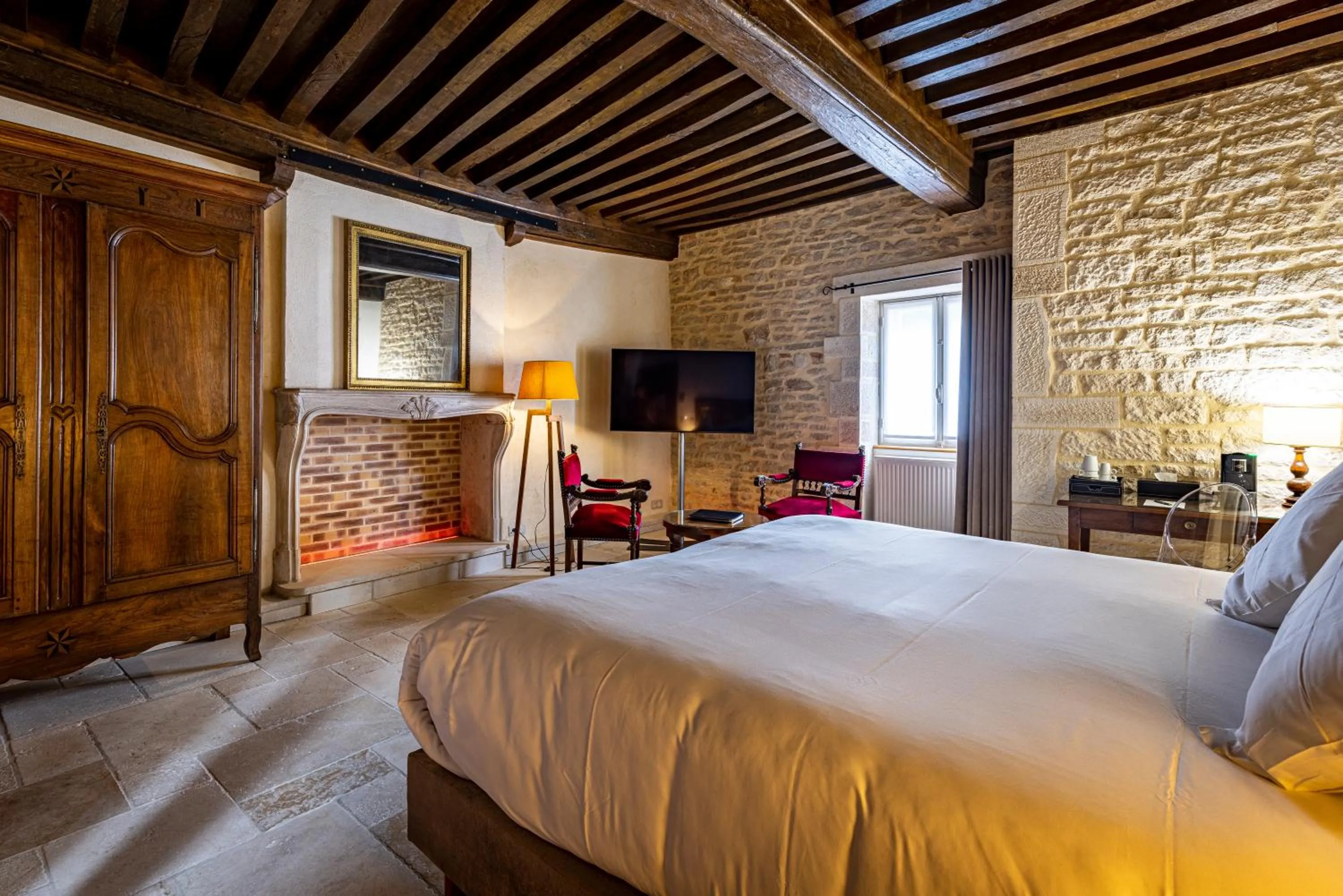 City view, Bed in Les Remparts Hôtels et Demeures Historiques