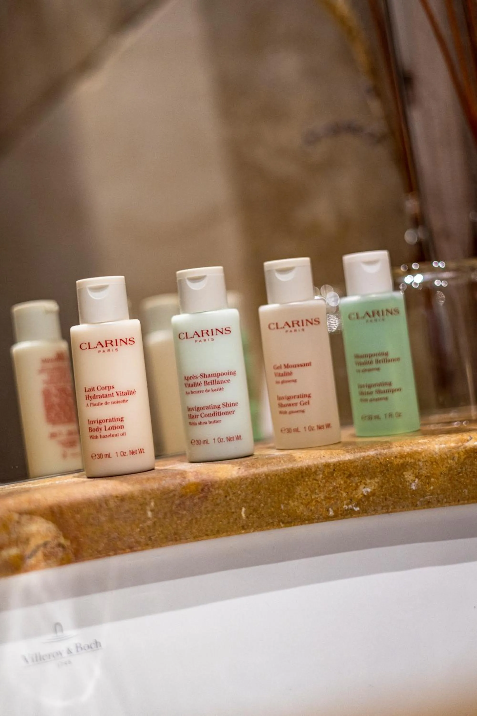 Bathroom in Les Remparts Hôtels et Demeures Historiques