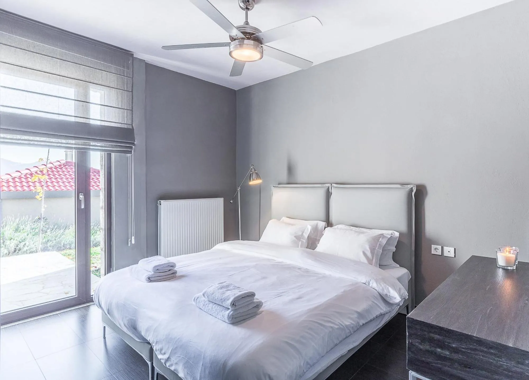 Bed in Deluxe Villa by White Hills Outdoor Hot Tub