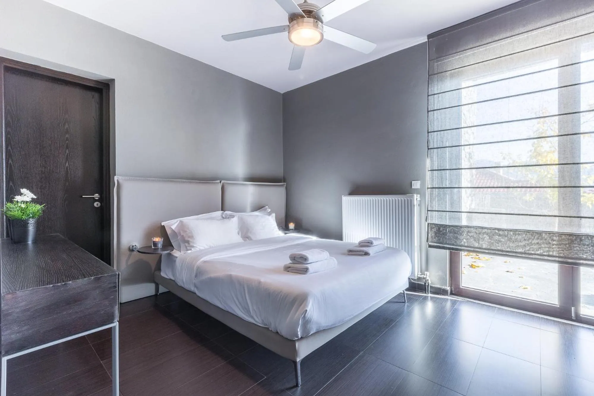 Bed in Deluxe Villa by White Hills Outdoor Hot Tub