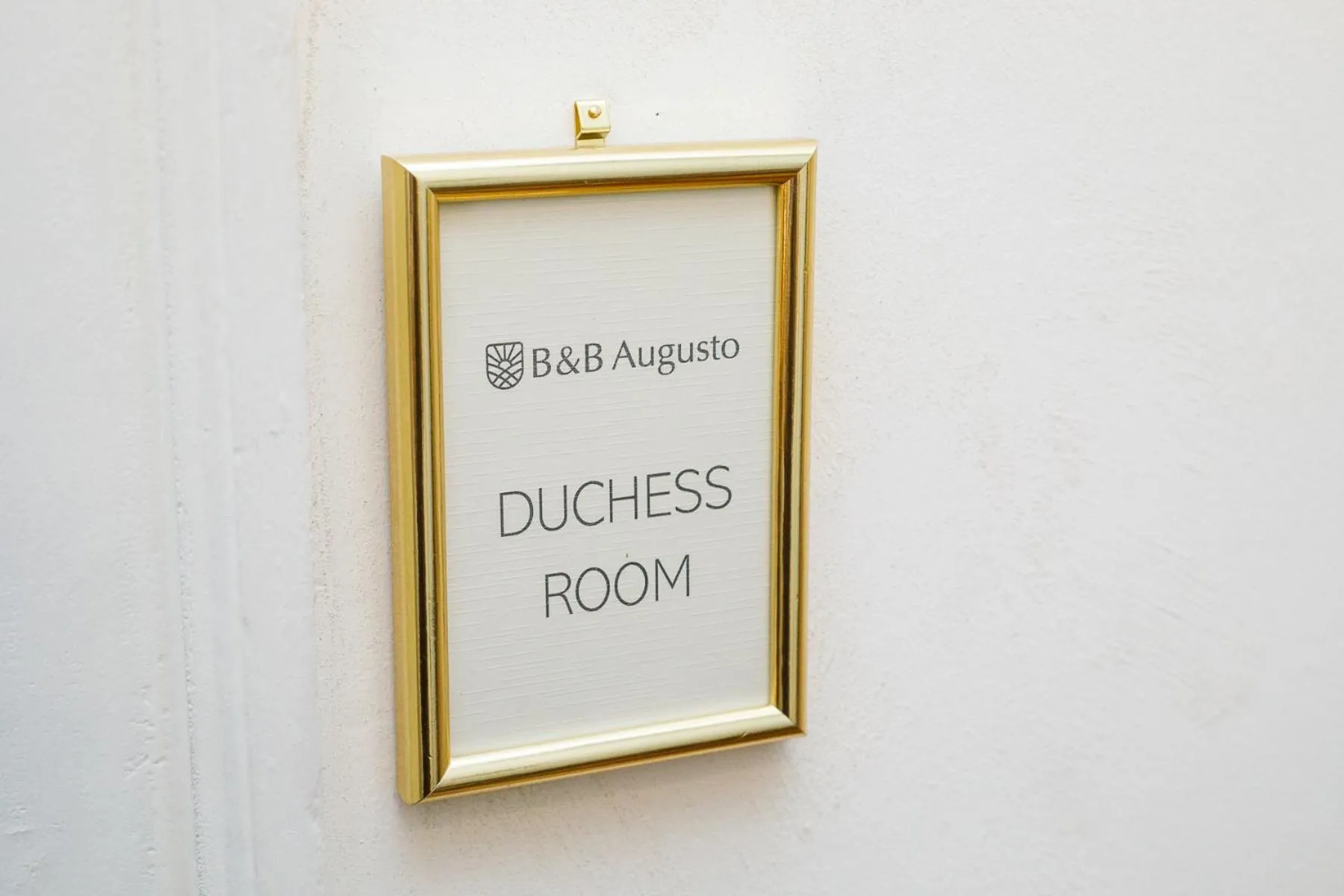 Logo/Certificate/Sign in B&B Augusto