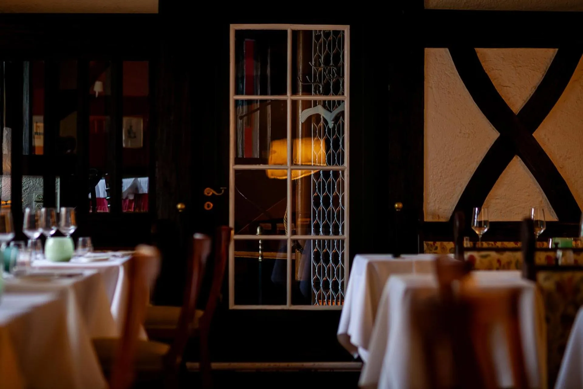 Restaurant/places to eat in Romantik Hotel zur Sonne