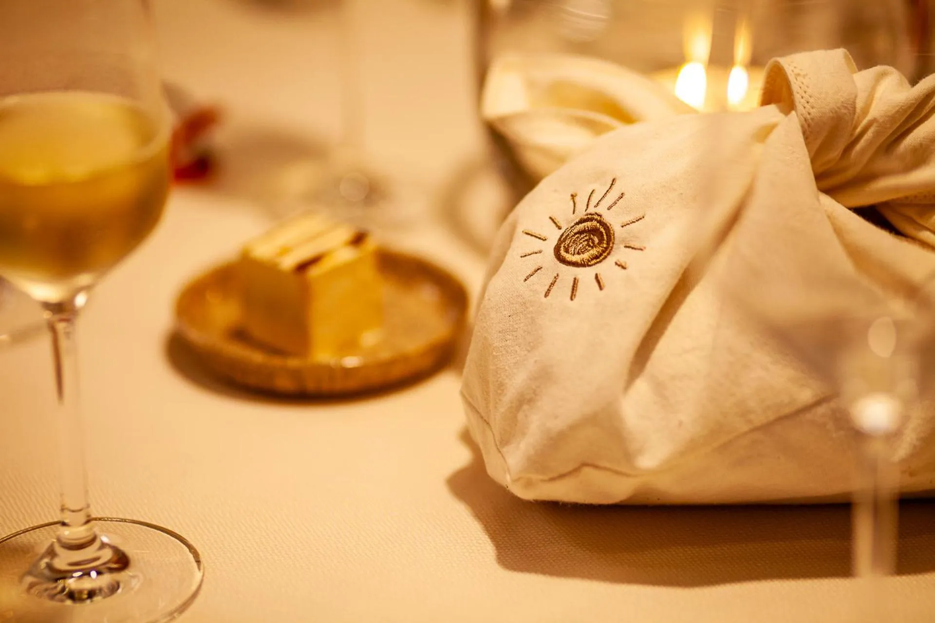 Restaurant/places to eat in Romantik Hotel zur Sonne