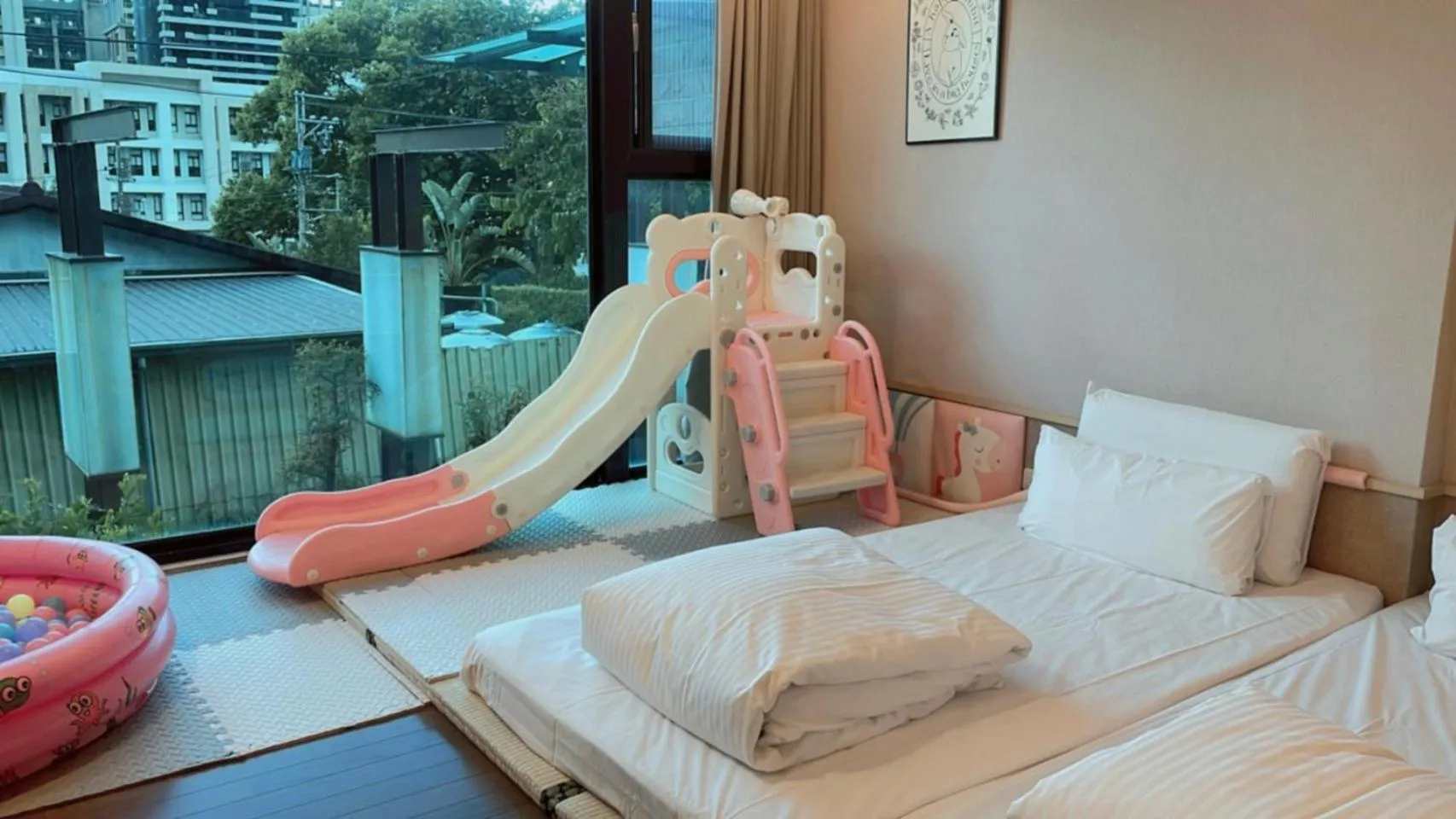 Bed in A-SAN Hot-Spring Hotel