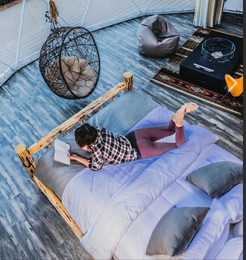 Living room in Clear Sky Resorts - Grand Canyon - Unique Sky Domes