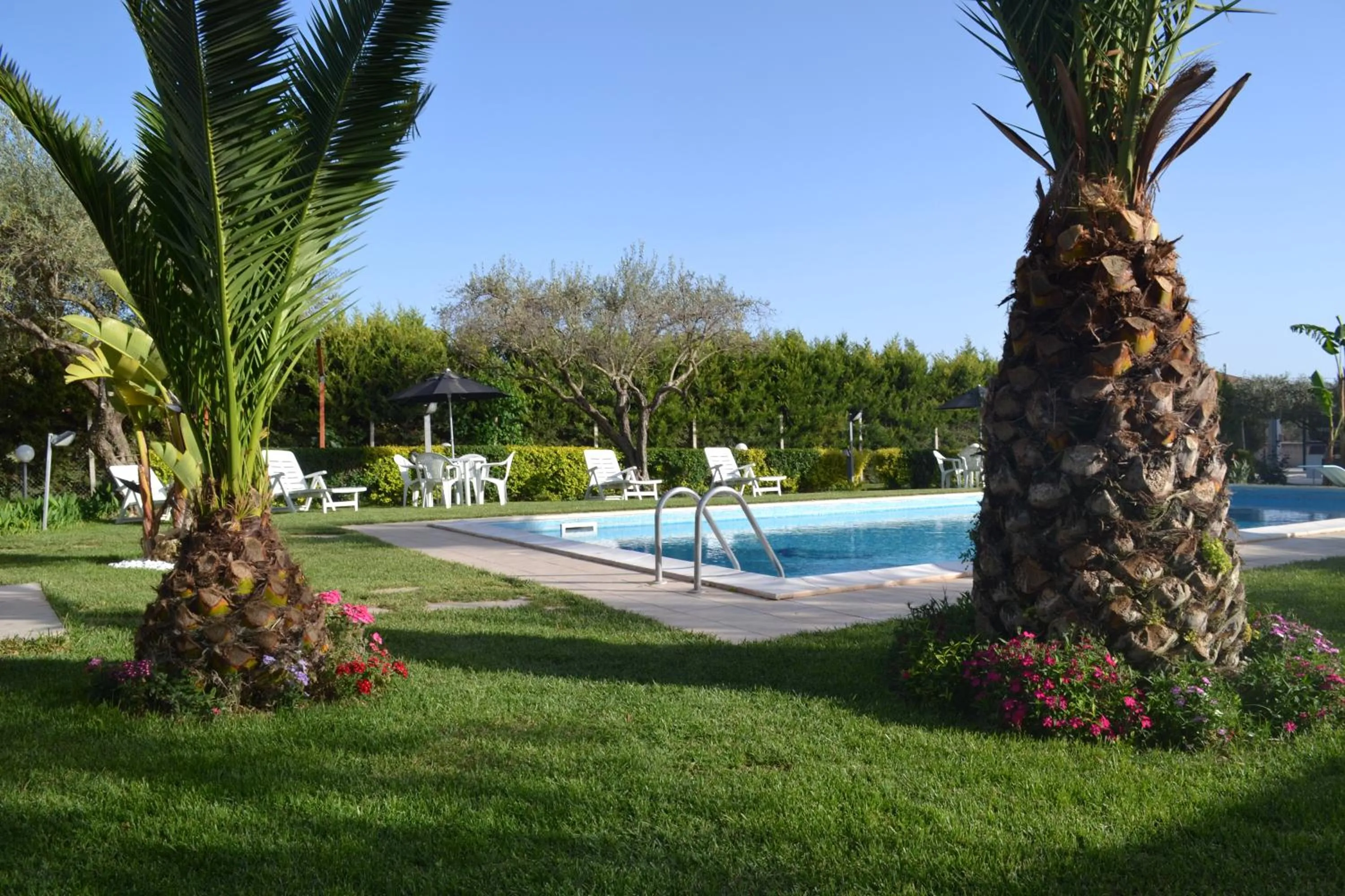 Garden in Villa Adriana B&B