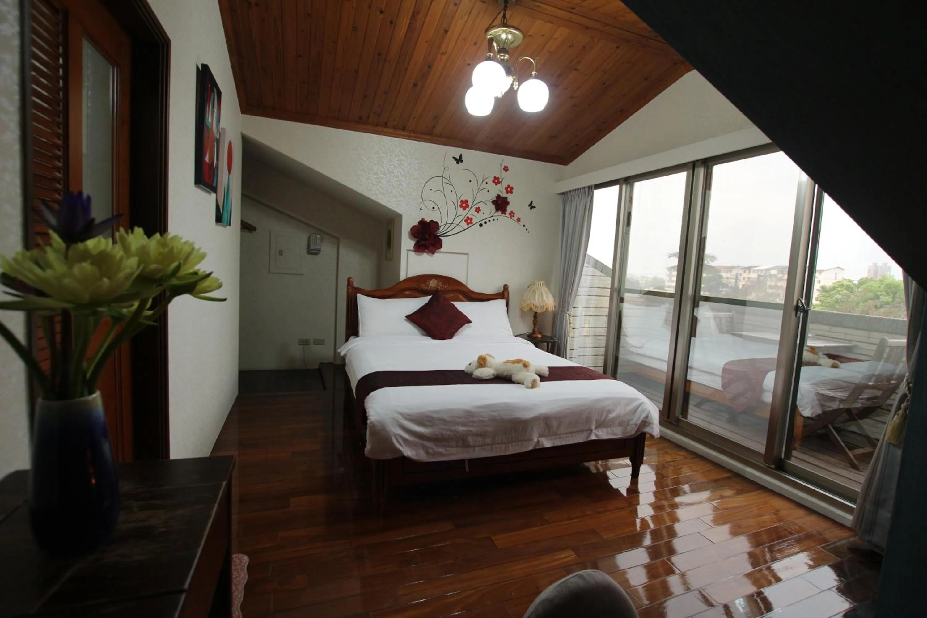 Photo of the whole room, Bed in Yilan Pine Villa Homestay
