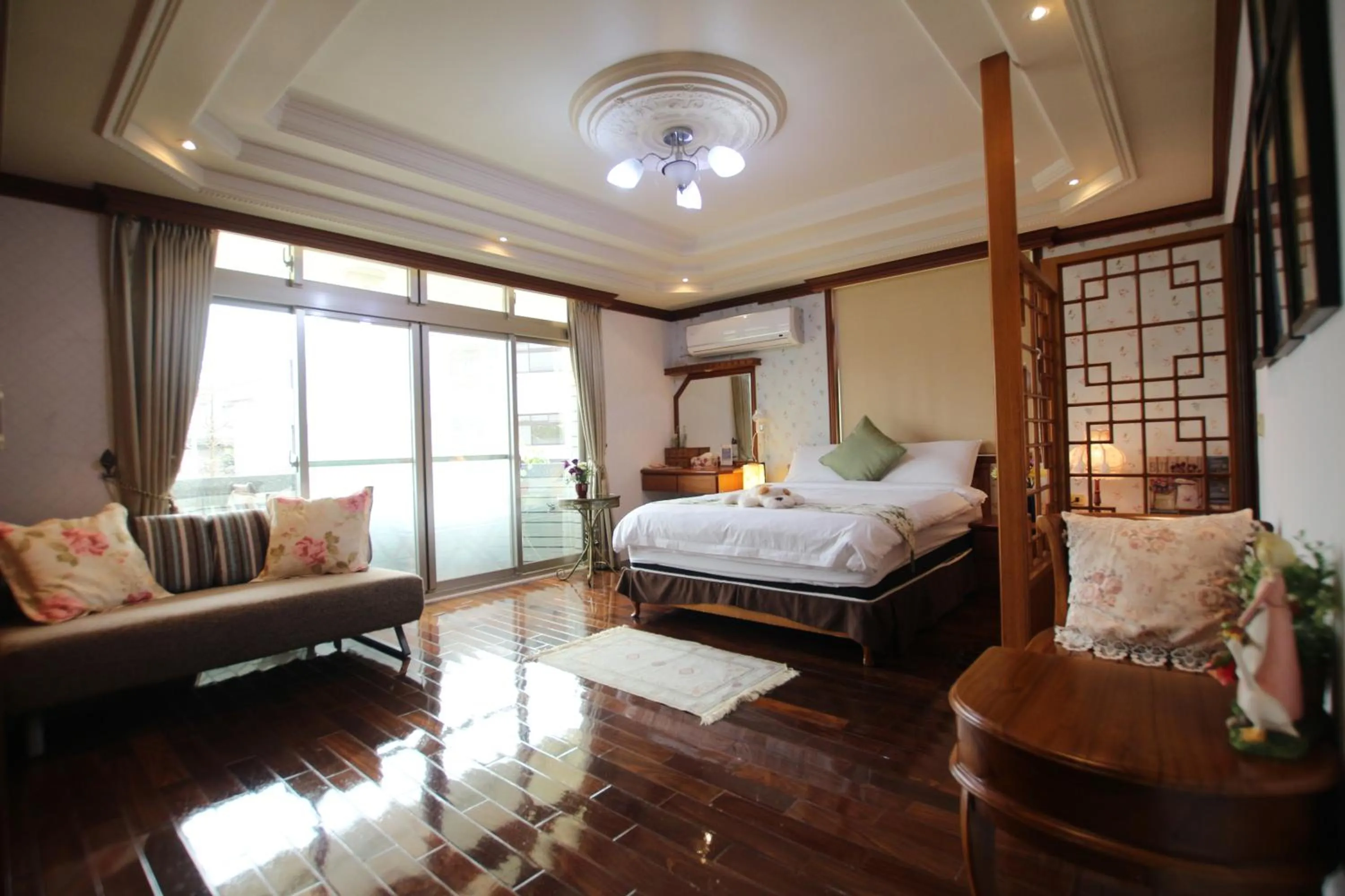 Photo of the whole room, Bed in Yilan Pine Villa Homestay