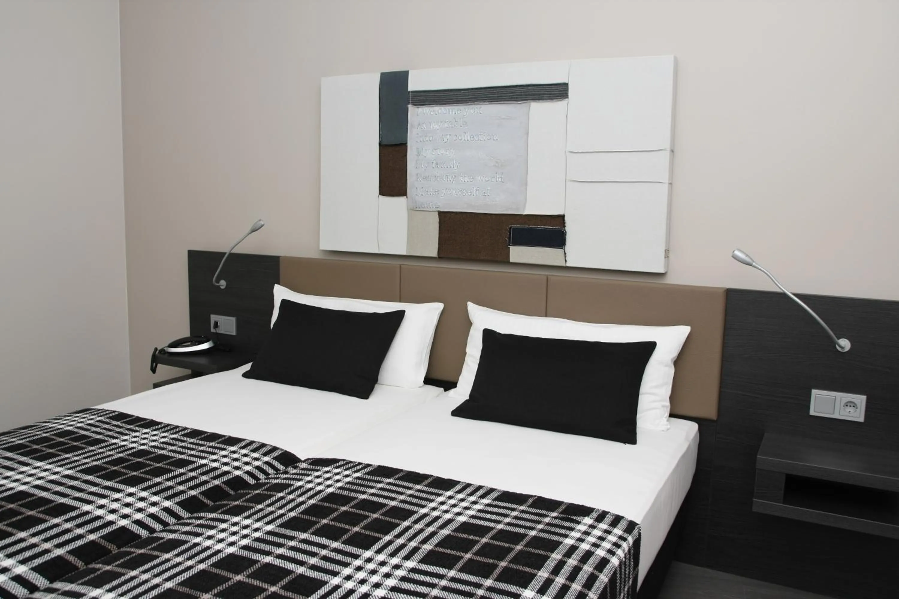 Decorative detail, Bed in Altstadt-Hotel Bielefeld