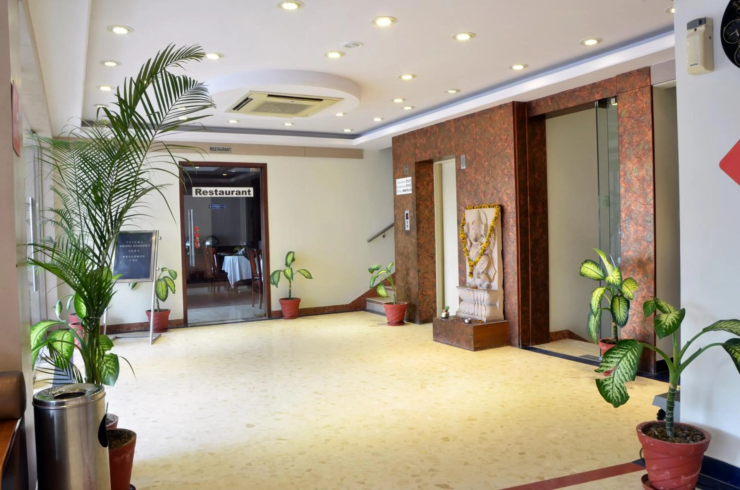 Lobby or reception in Hotel Bhoomivilas