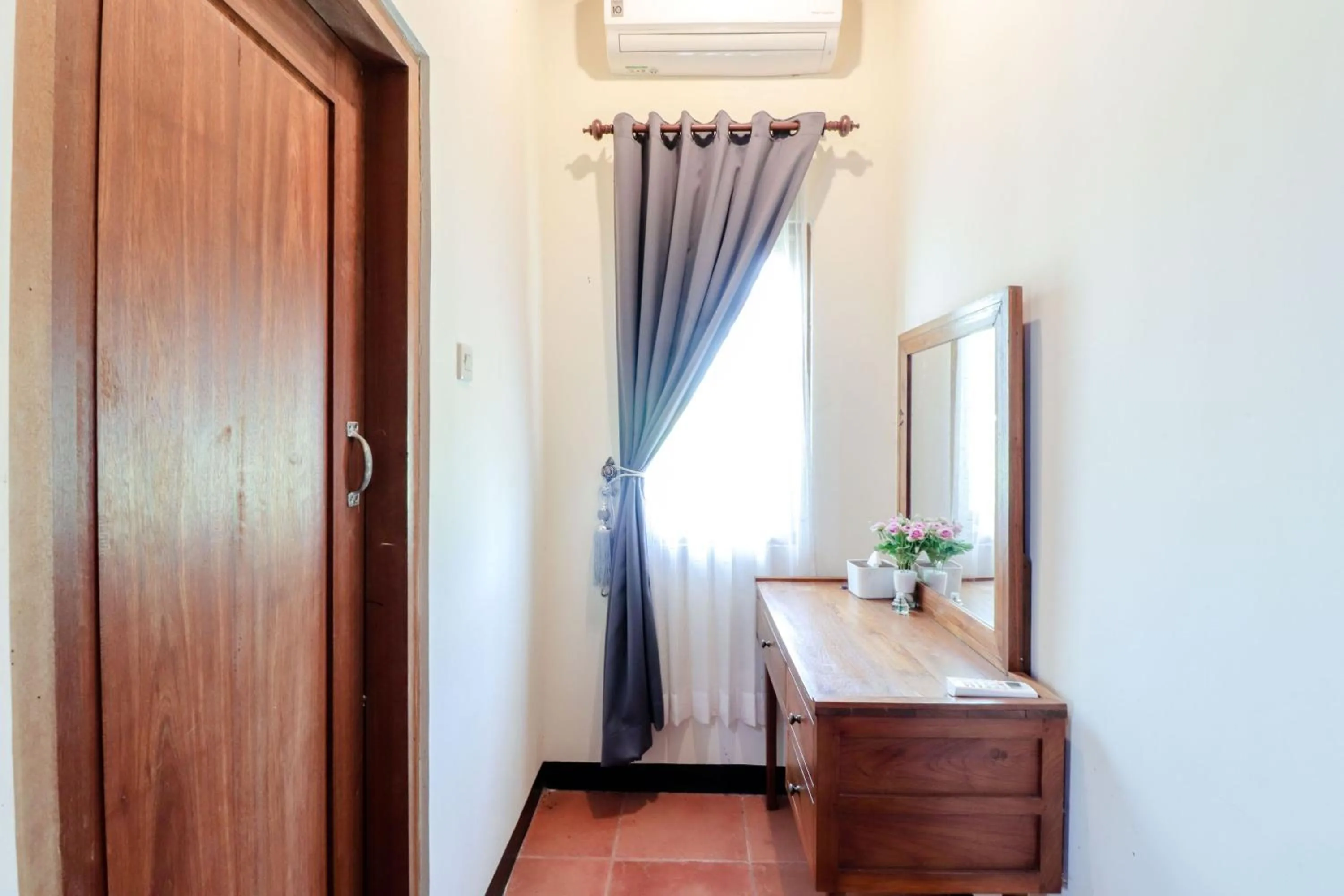 Property building, Bed in Balkondes Duta Menoreh