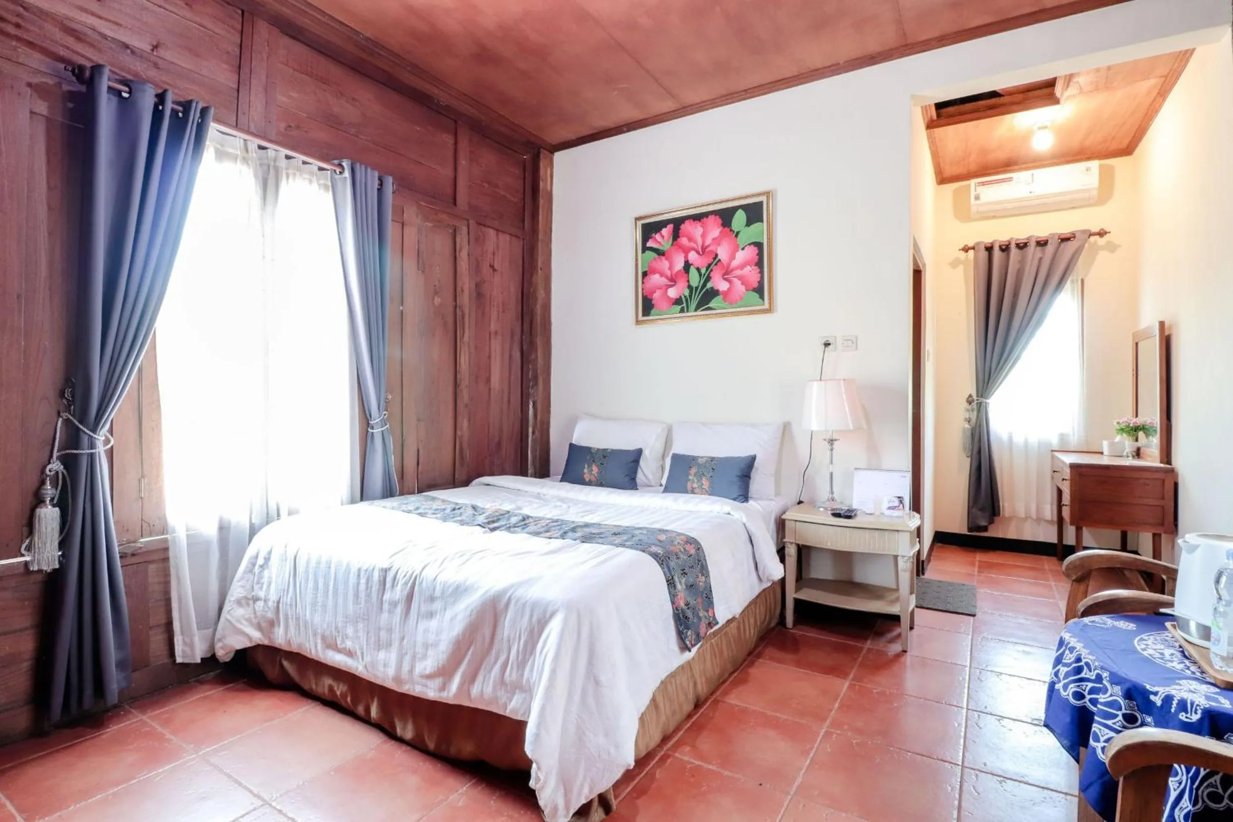 Property building, Bed in Balkondes Duta Menoreh