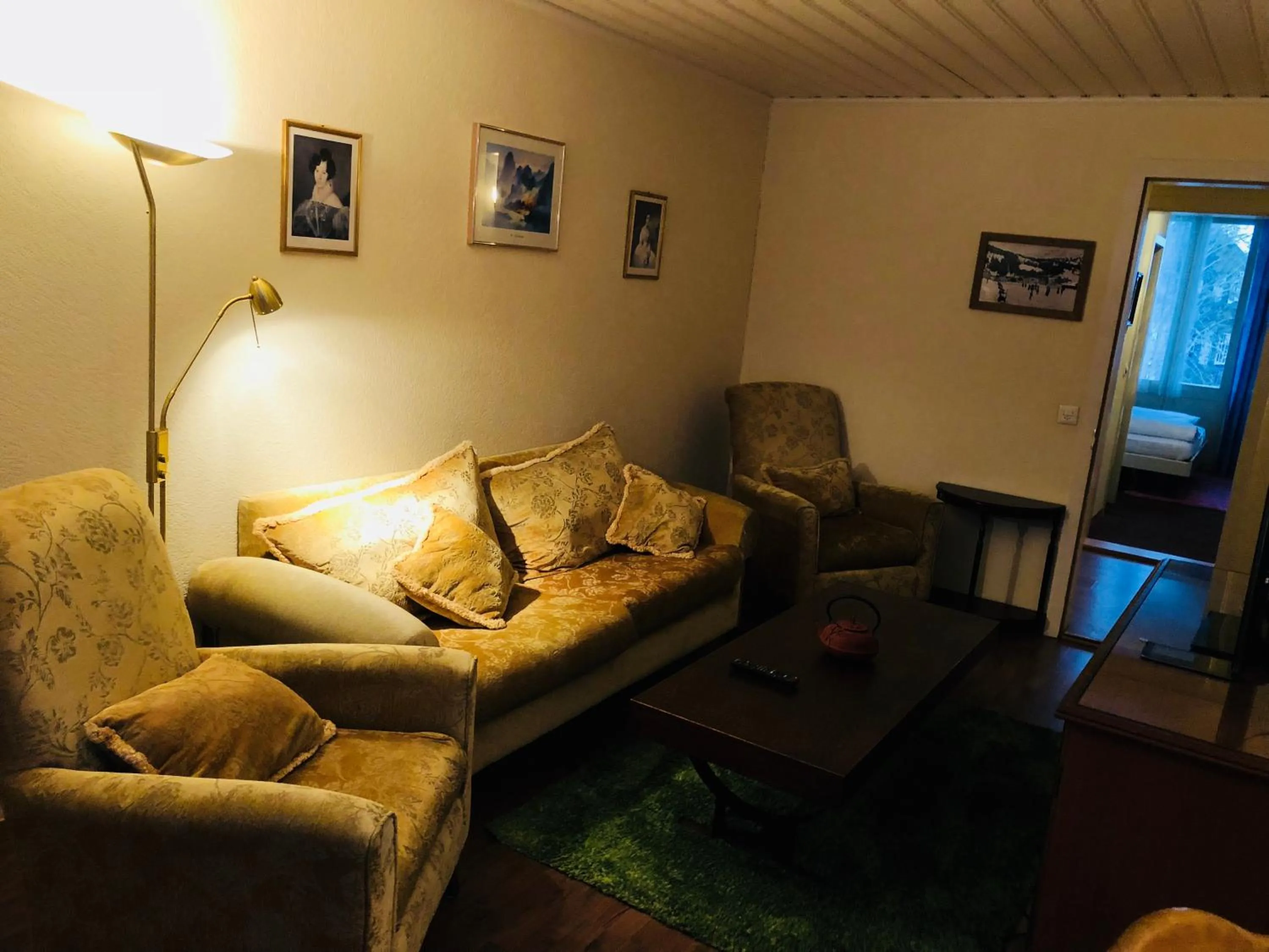 Parkhotel Bellevue Budget