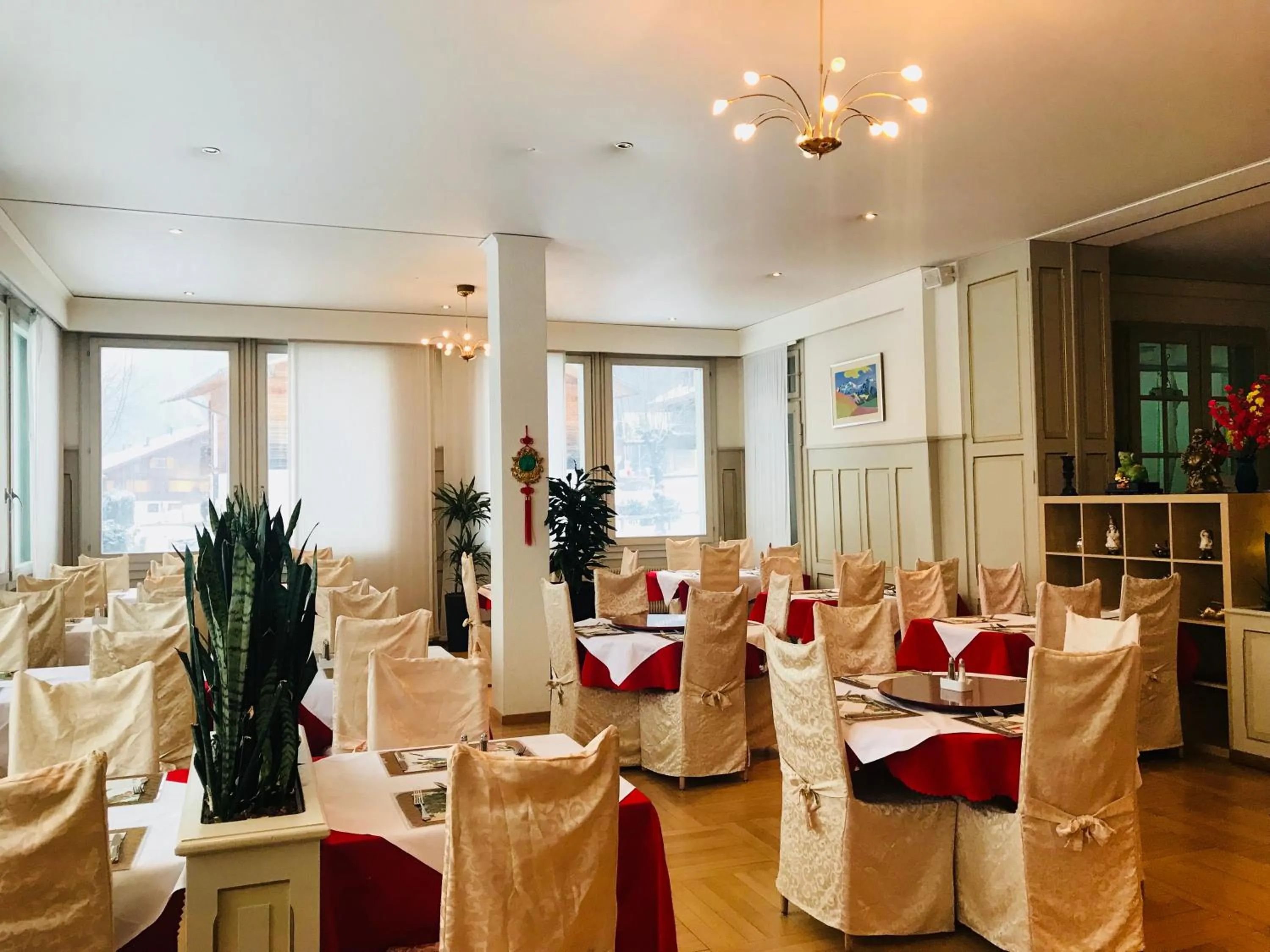 Buffet breakfast in Parkhotel Bellevue Budget