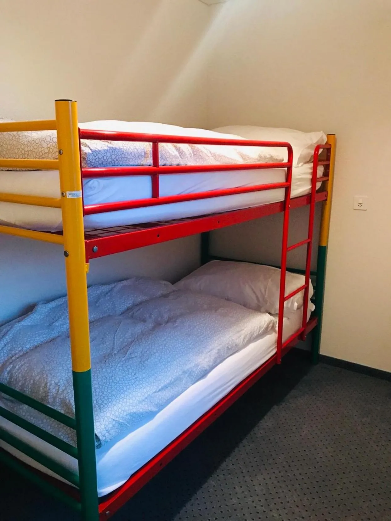 Bed in Parkhotel Bellevue Budget