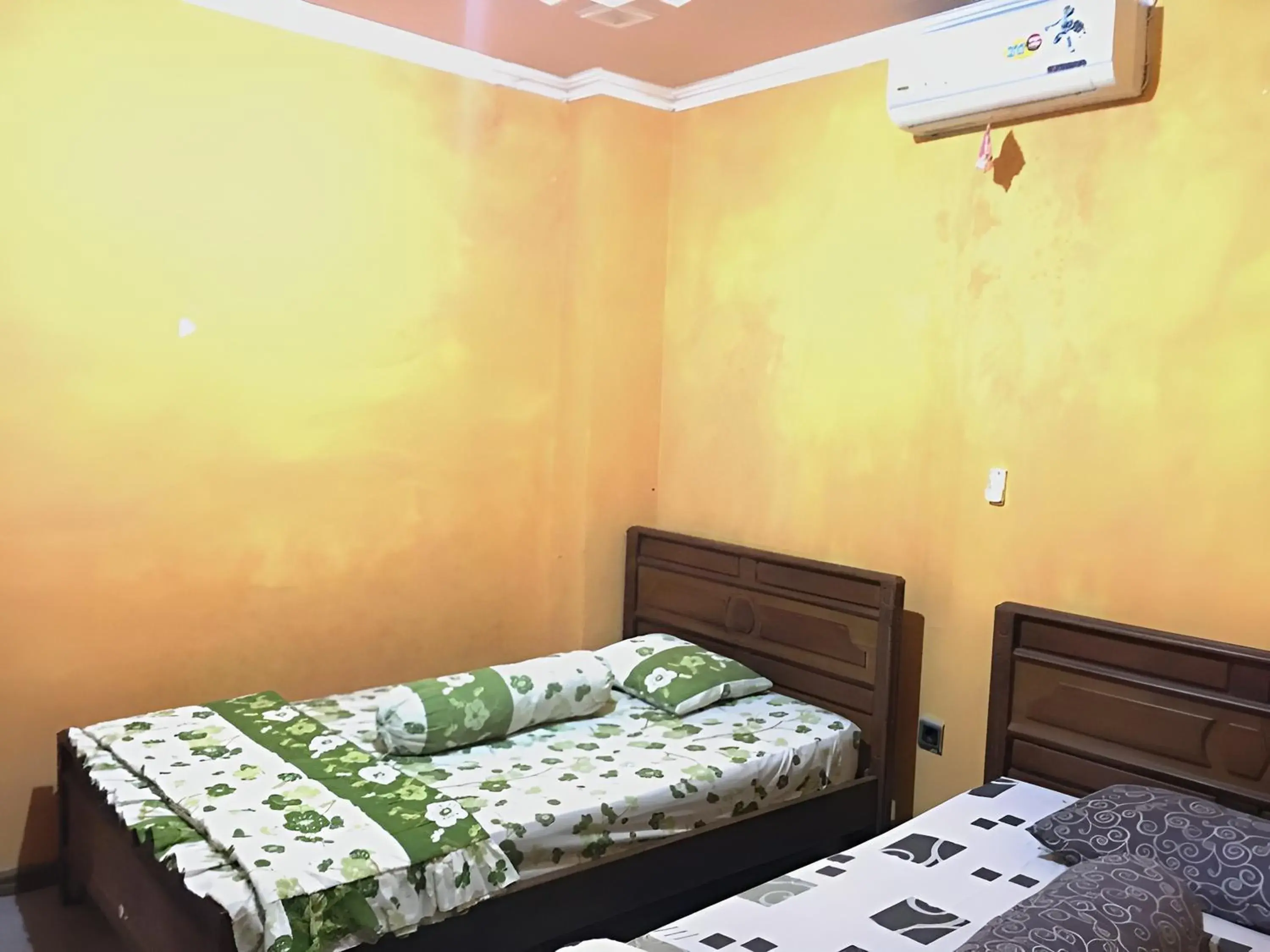 Superior Double Room in Hotel Alami near Alun-Alun Klaten Superior Double Room in Hotel Alami near Alun-Alun Klaten