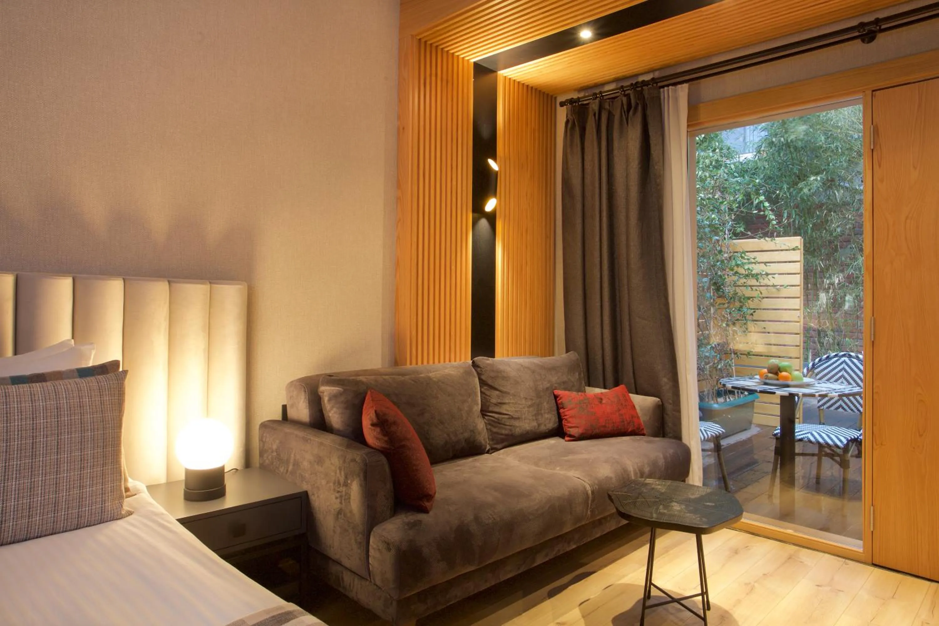 Garden, Bed in Dosso Dossi Hotels Laleli