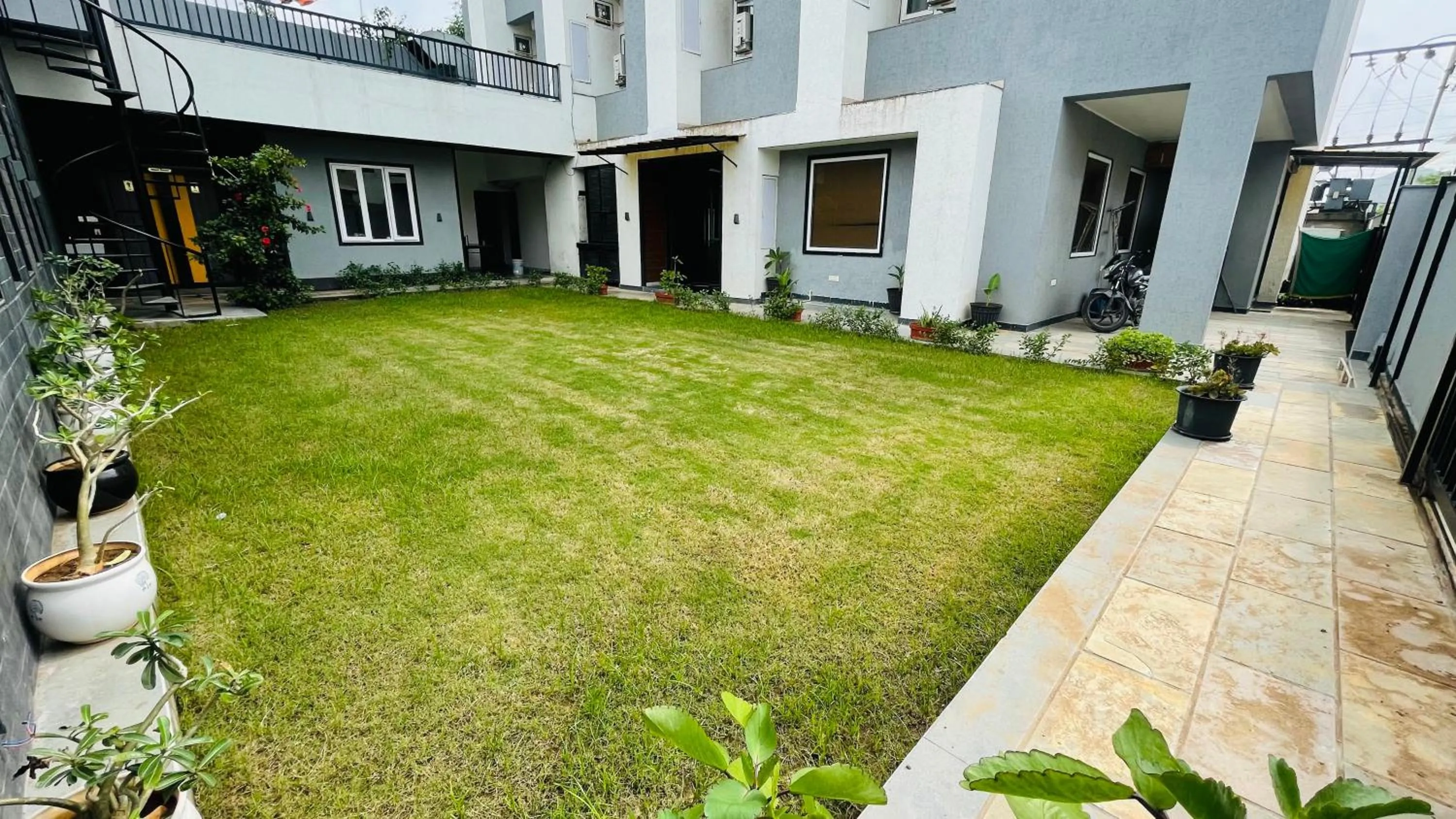 Garden in Suvin Residency with Rooftop Swimming Pool