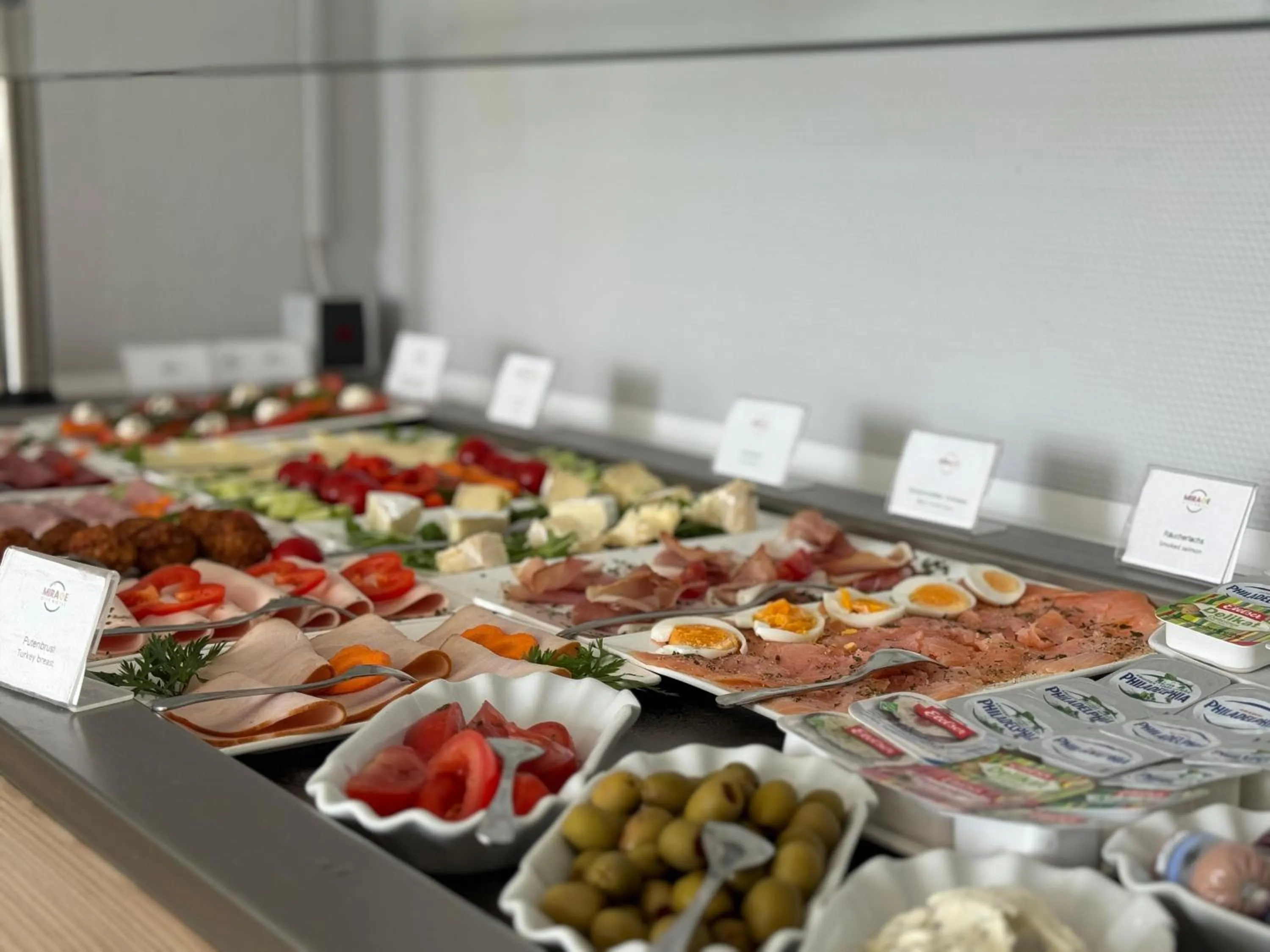 Food and drinks in Mirage City Hotel Stuttgart Zentrum