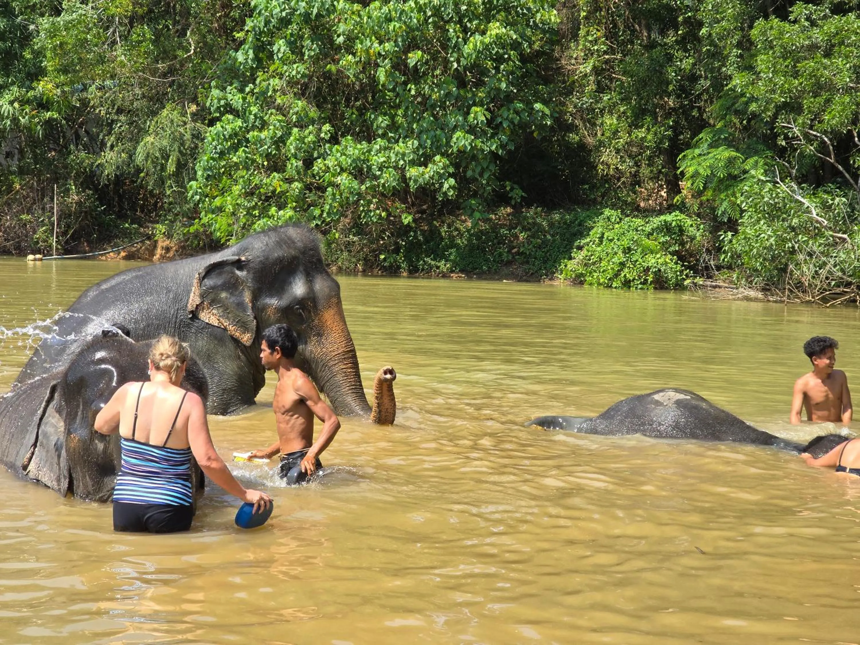 Activities in OASIS Phuket Airport