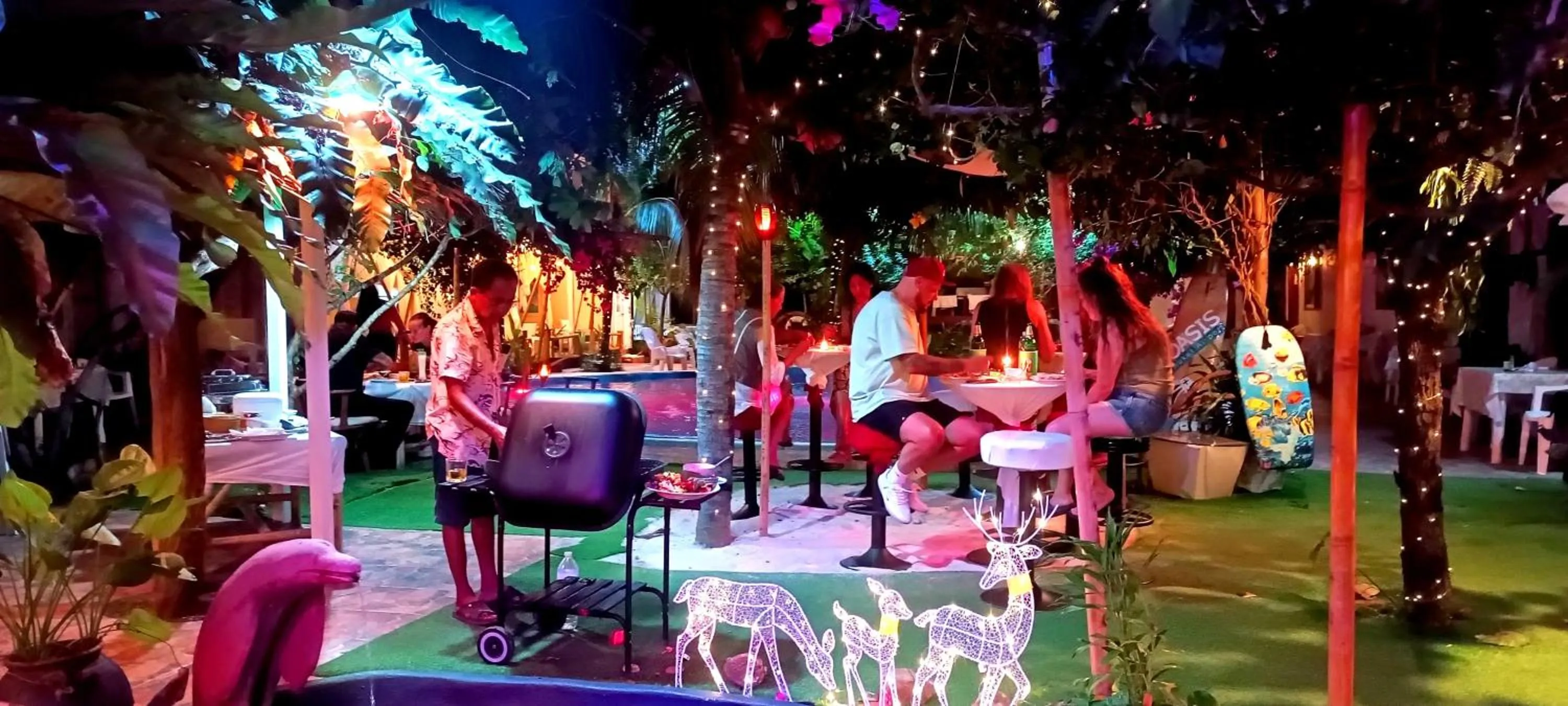 Night in OASIS Phuket Airport