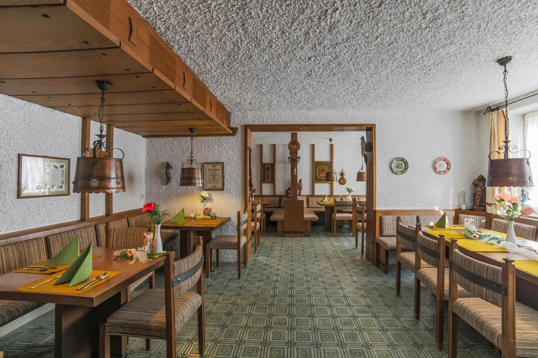 Restaurant/places to eat in Kneipp-Kurhotel Emilie