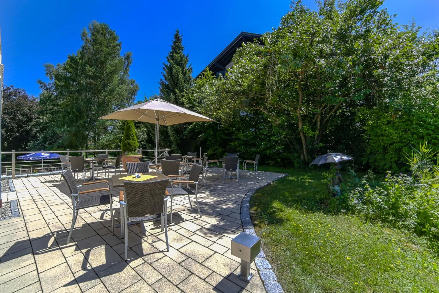 Restaurant/places to eat in Kneipp-Kurhotel Emilie