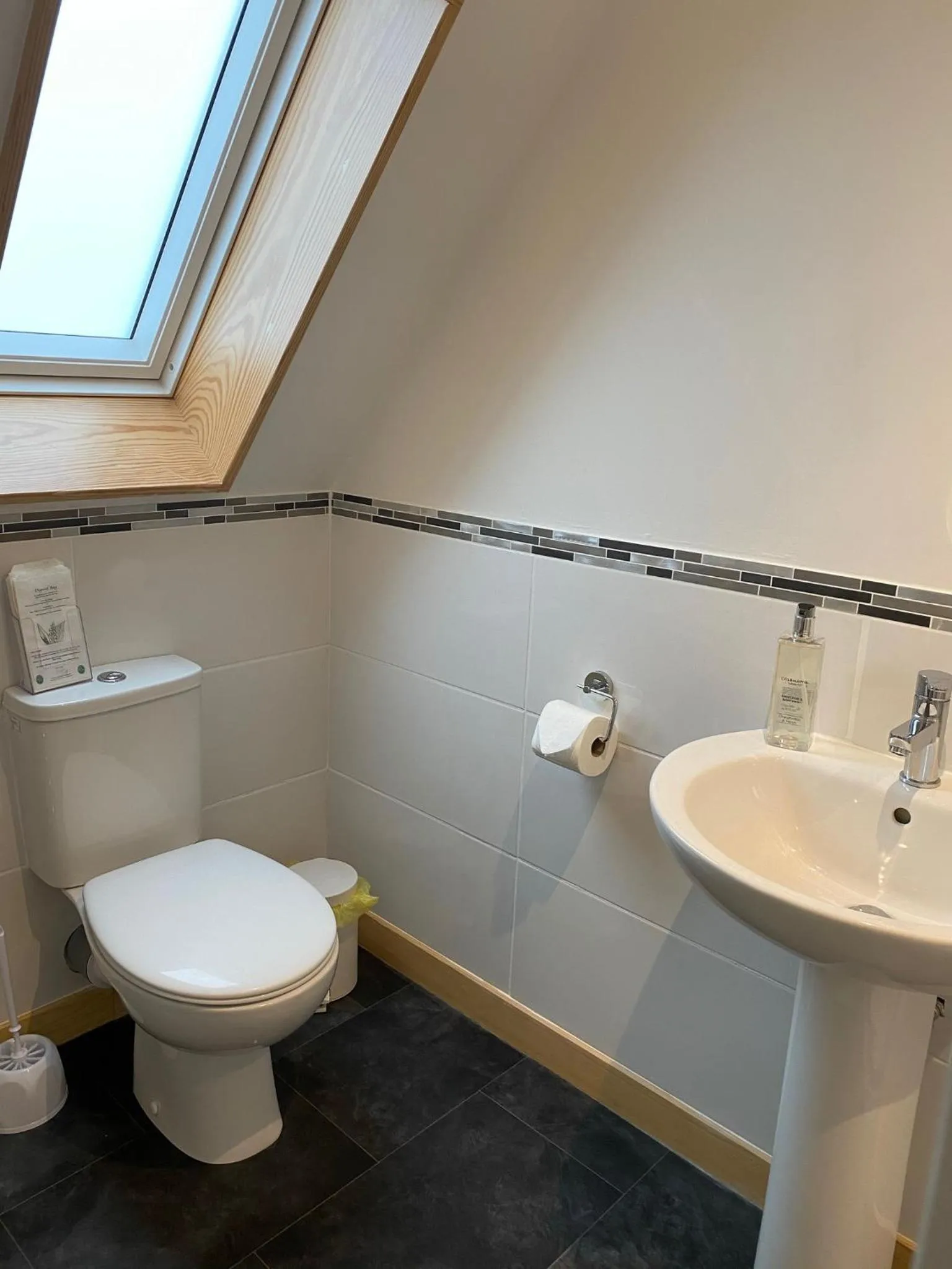 Bathroom in Appletree