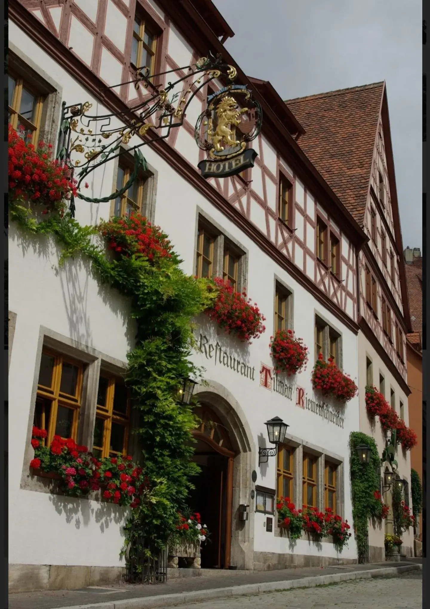 Property building in Tilman Riemenschneider Property building in Tilman Riemenschneider