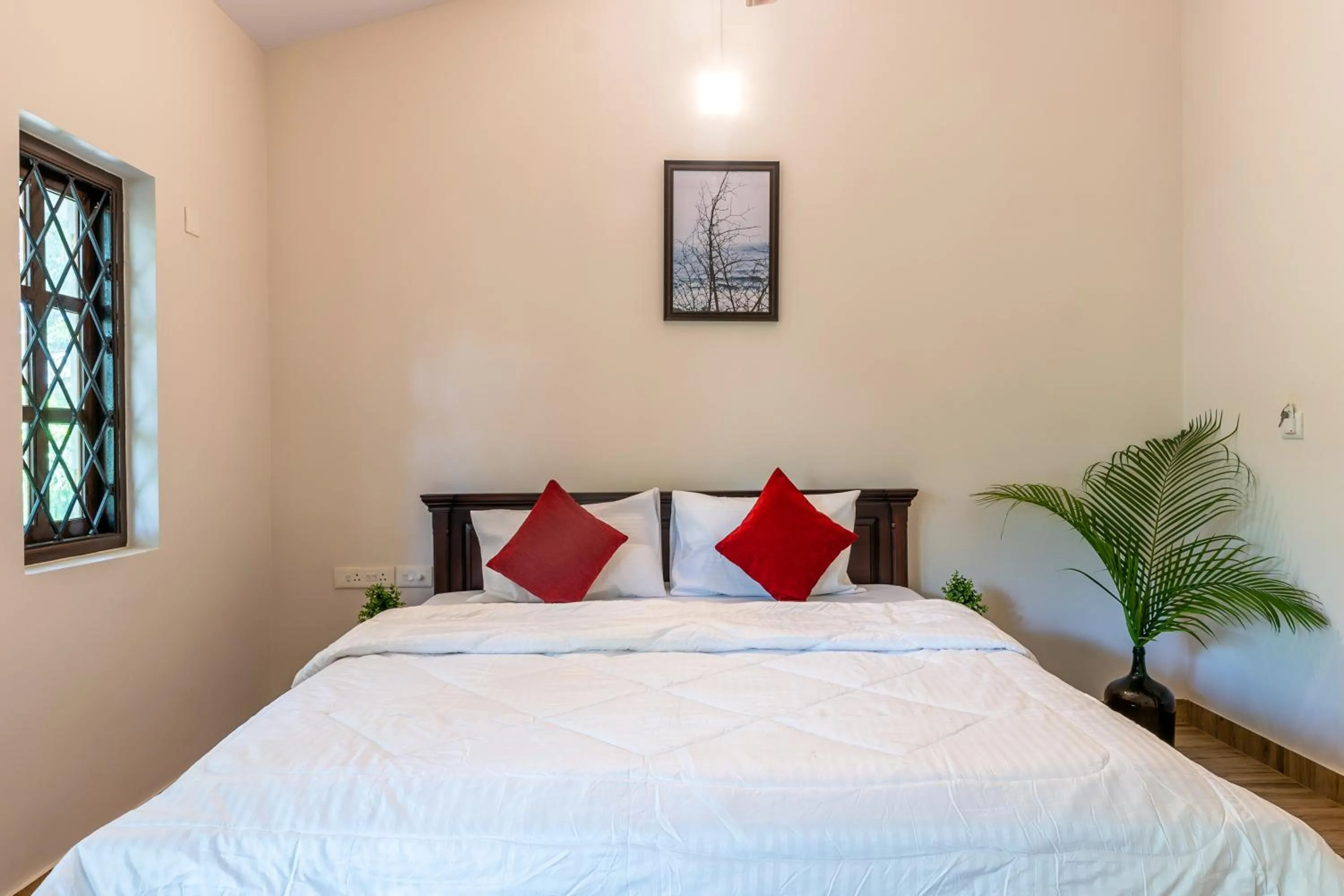 Bed in Villa Barbosa, 2 BHK Villa & Luxury Rooms near Colva, Sernabatim, Benaulim Beach