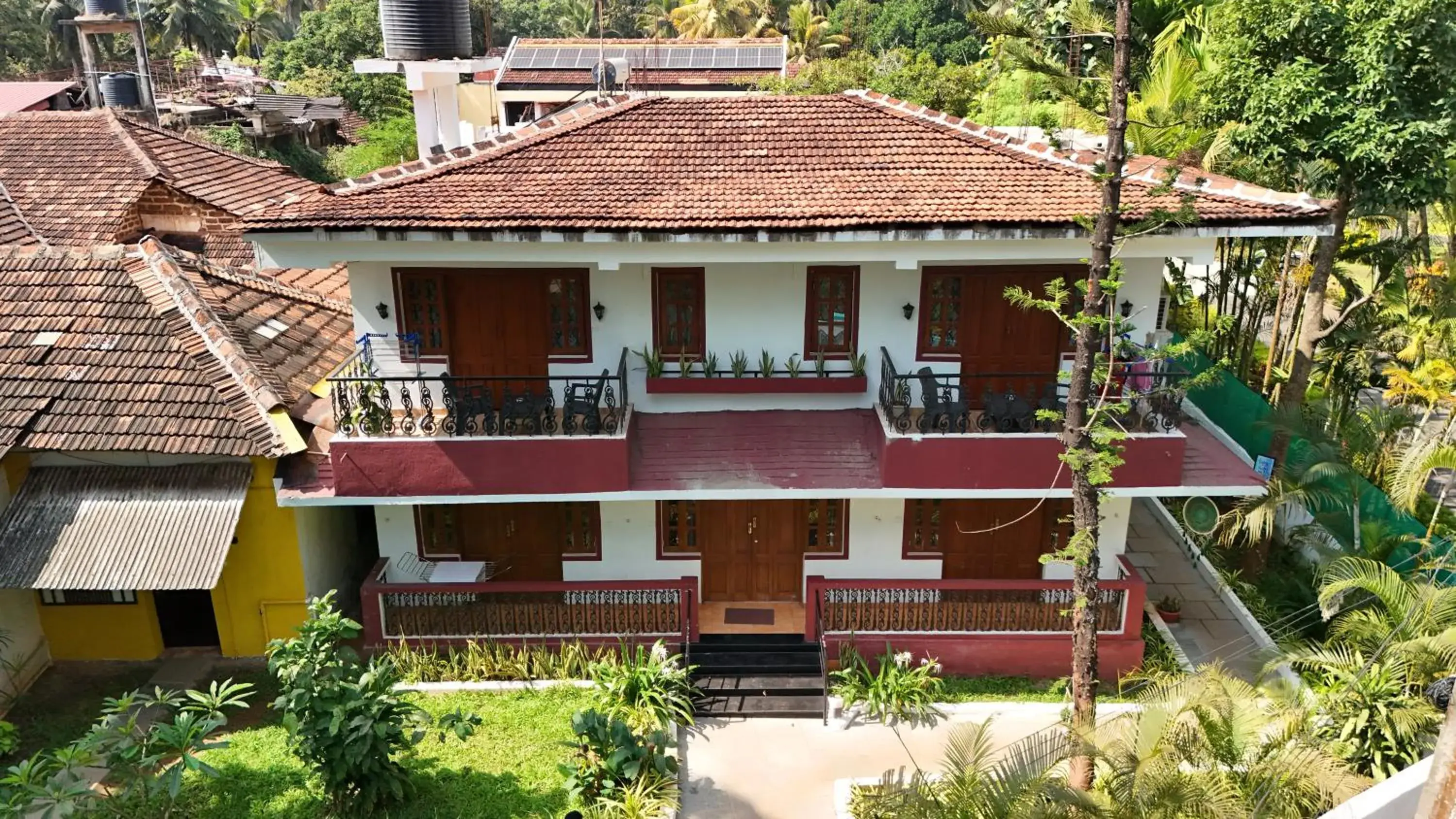 Villa Barbosa, 2 BHK Villa & Luxury Rooms near Colva, Sernabatim, Benaulim Beach Villa Barbosa, 2 BHK Villa & Luxury Rooms near Colva, Sernabatim, Benaulim Beach