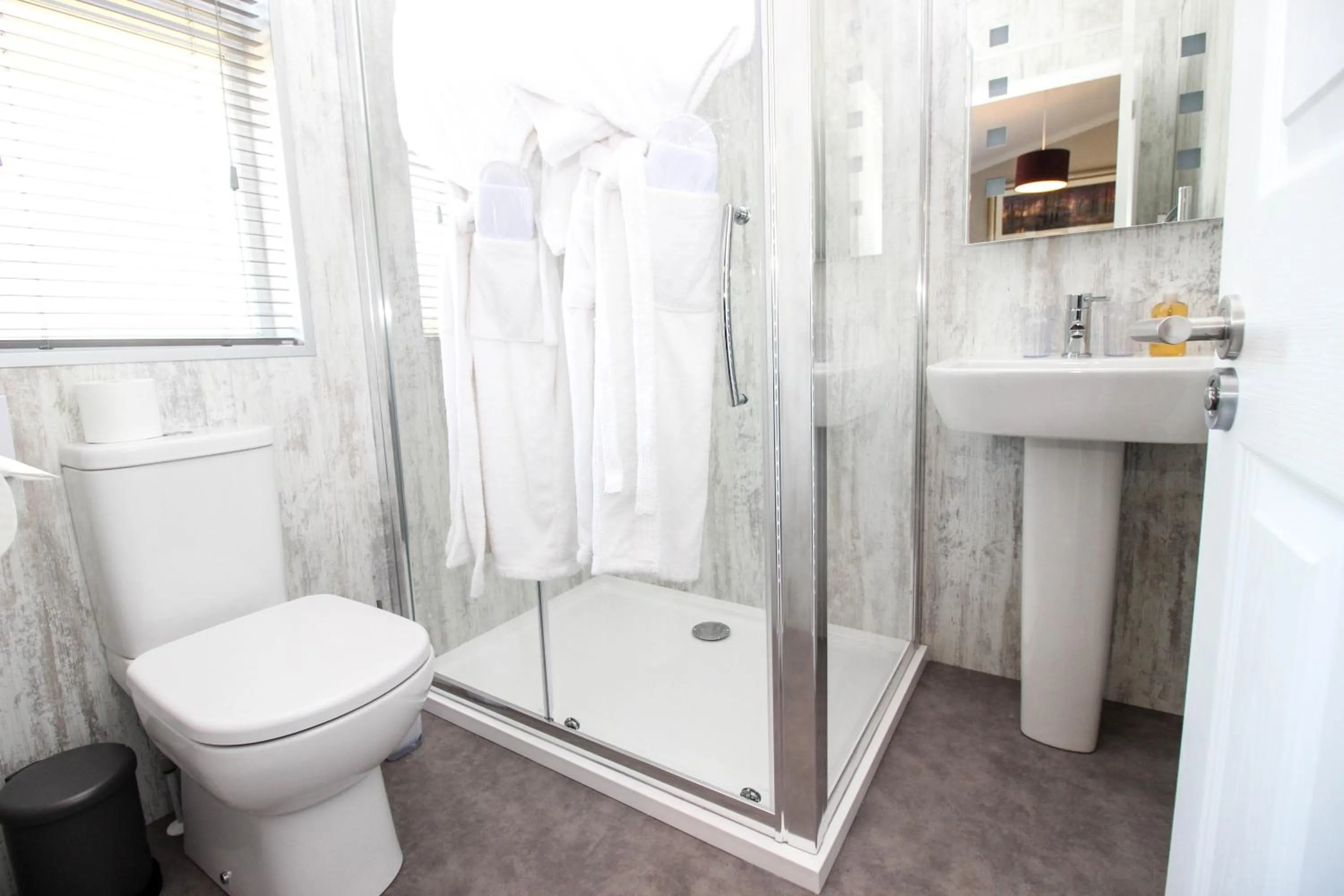 Bathroom in Hollicarrs - Stag Lodge