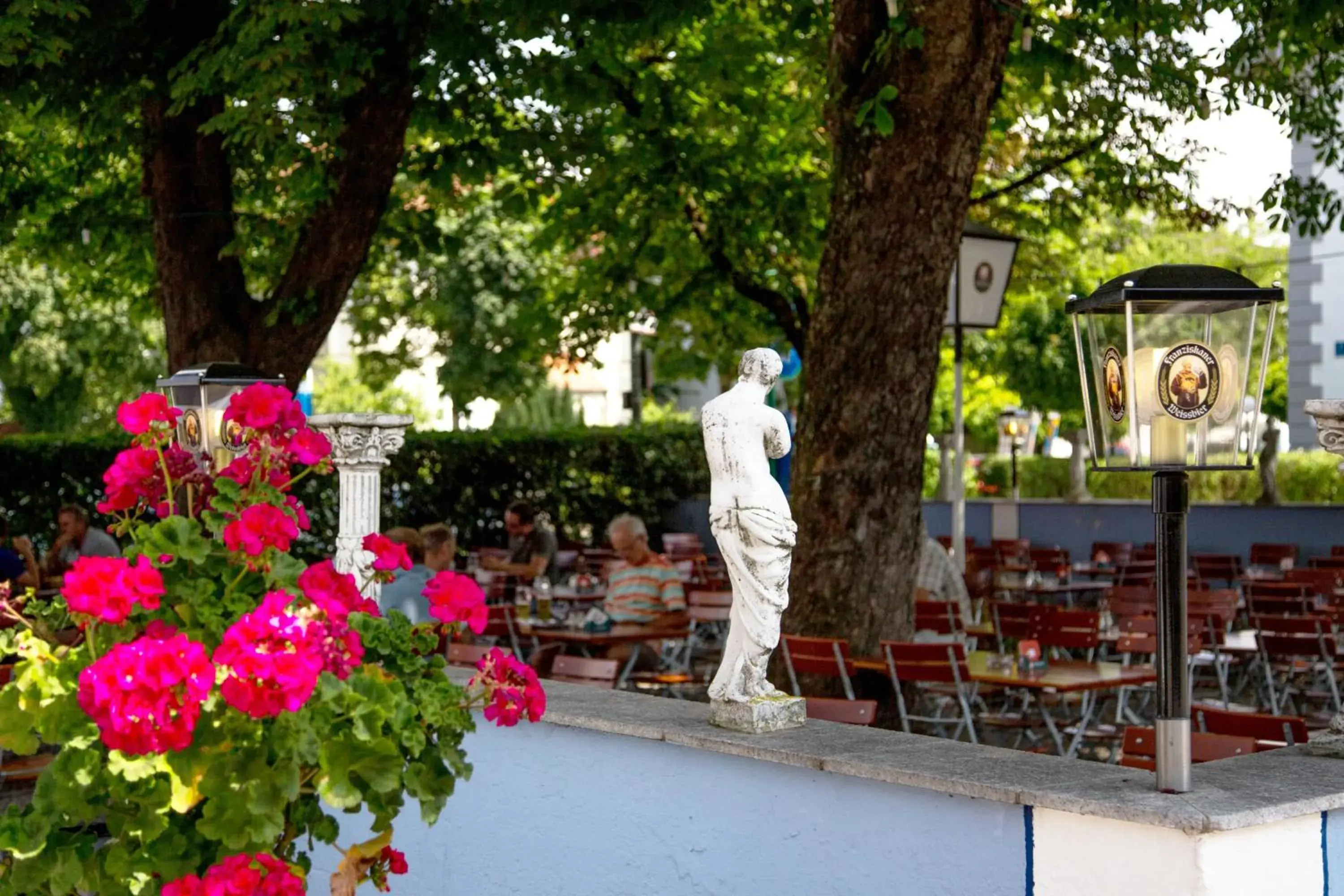 Restaurant/places to eat in Hotel Blauer Karpfen Restaurant/places to eat in Hotel Blauer Karpfen