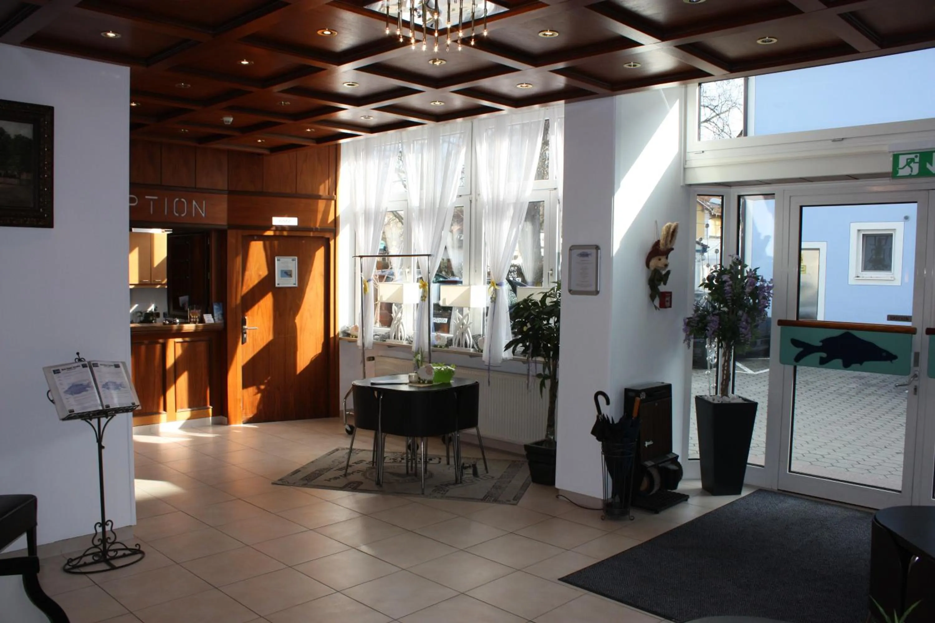 Lobby or reception in Hotel Blauer Karpfen