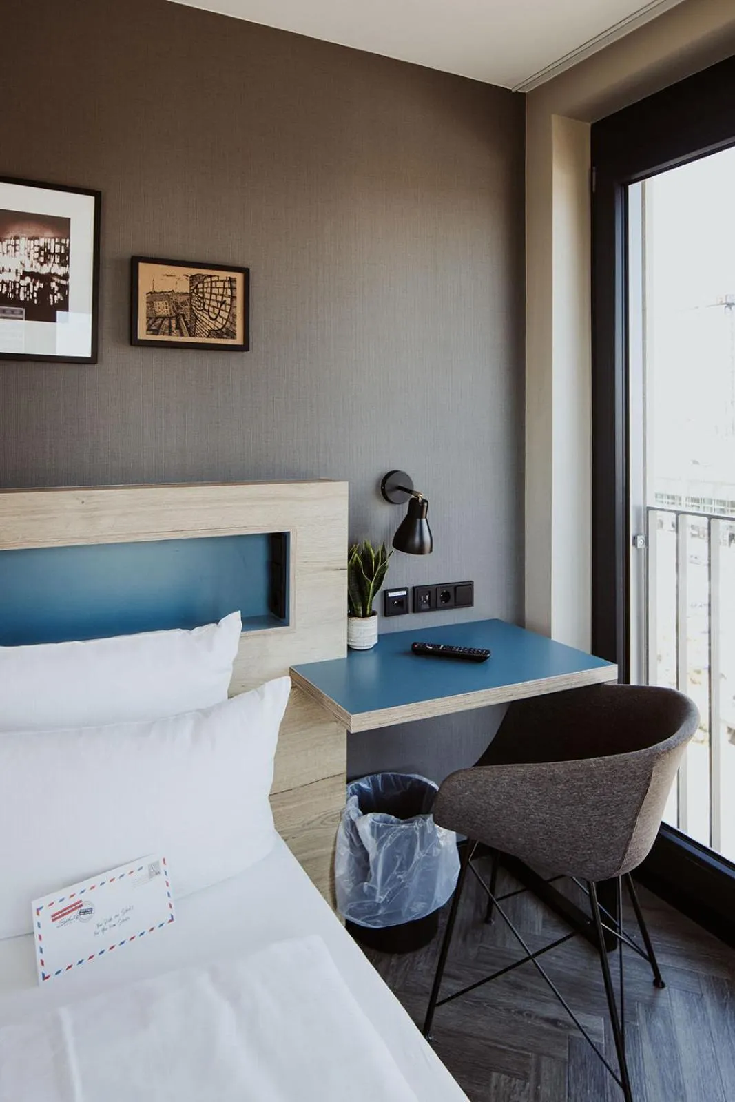 Bed in Emma by Schulz Hotel Berlin Friedrichshain