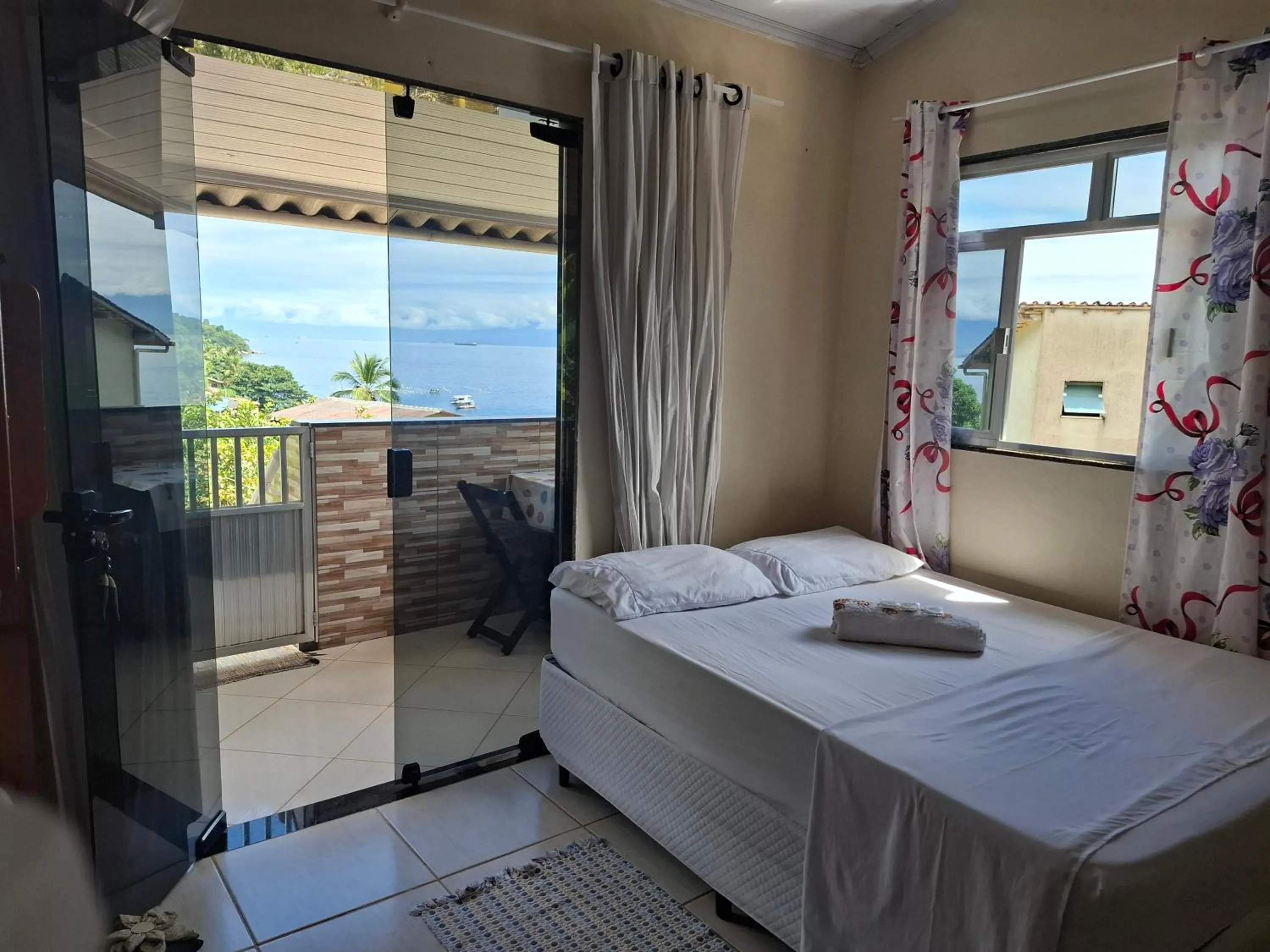 Bed in Suítes Carla e Carol