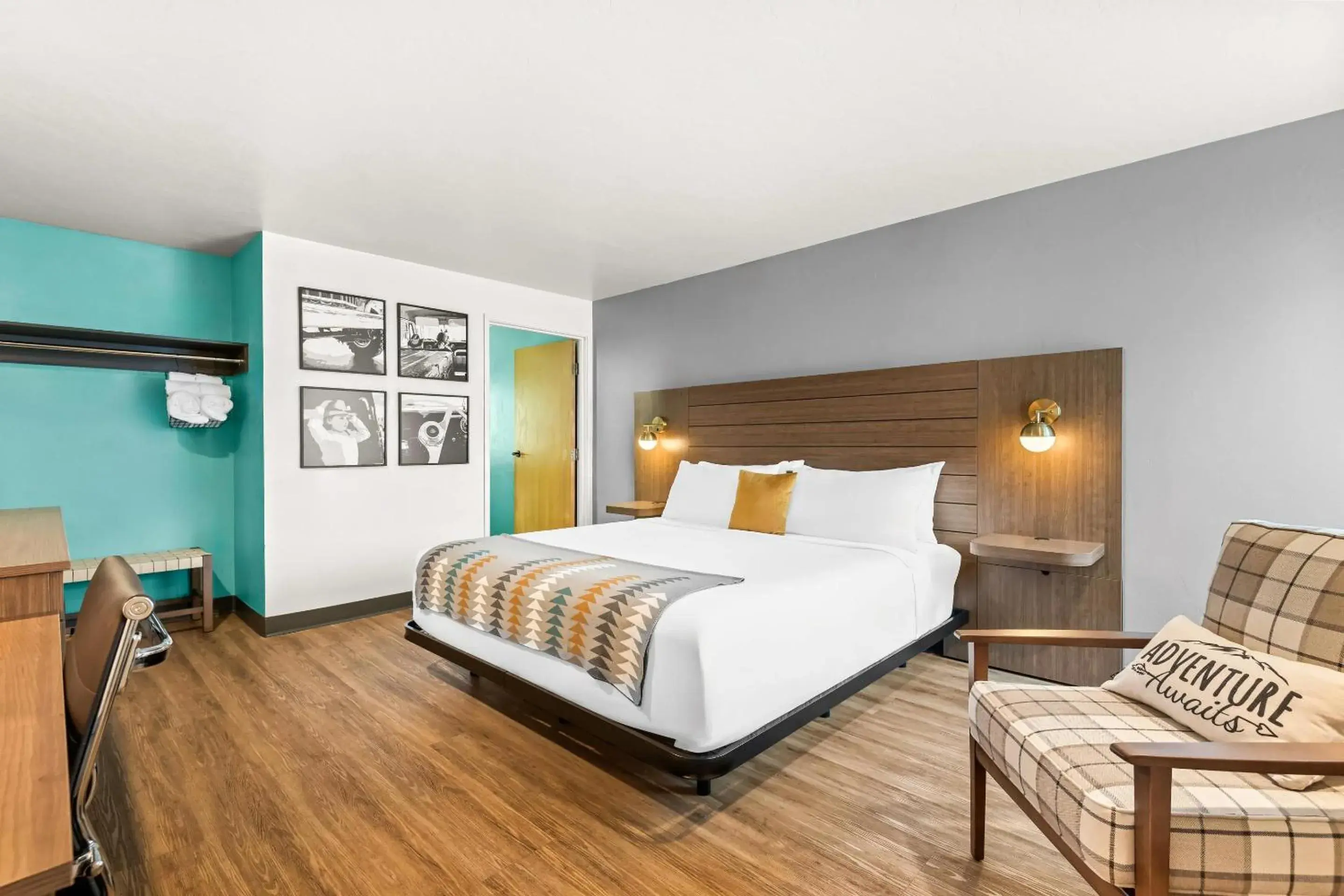 Bedroom, Bed in Maverick Hotel Eugene Near University, an Ascend Collection Hotel Bedroom, Bed in Maverick Hotel Eugene Near University, an Ascend Collection Hotel