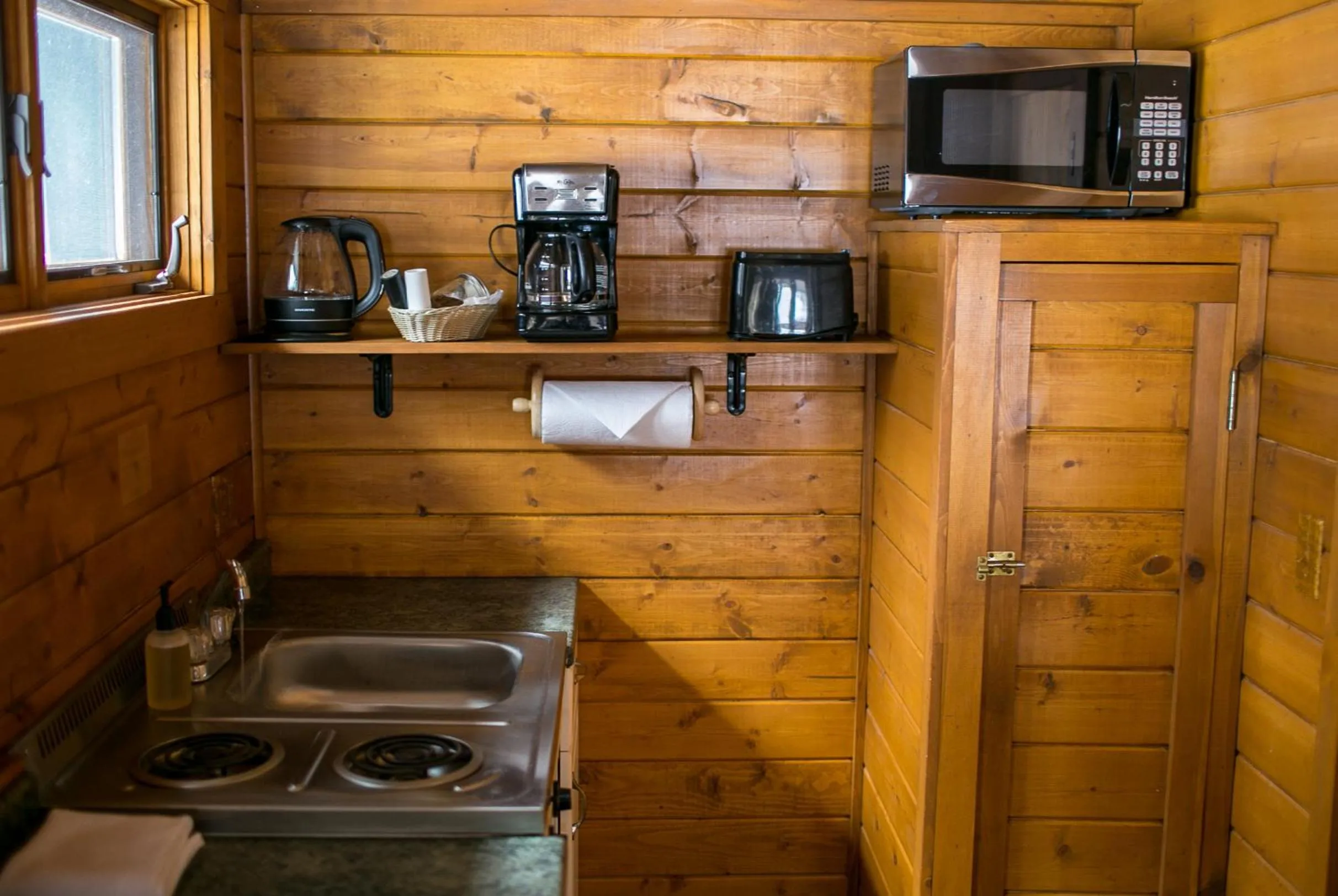 Kitchen or kitchenette in Beyul Retreat