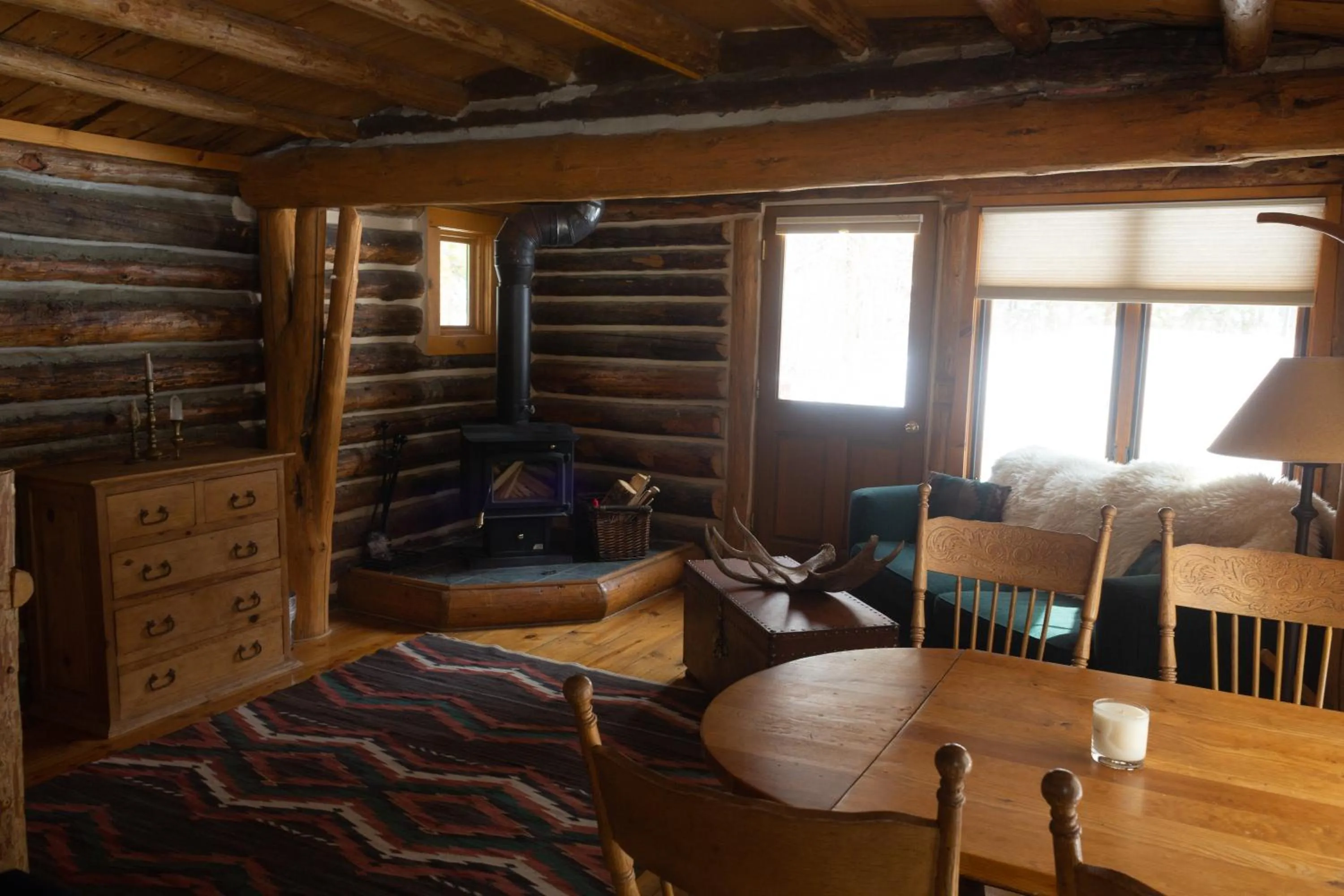 Living room in Beyul Retreat